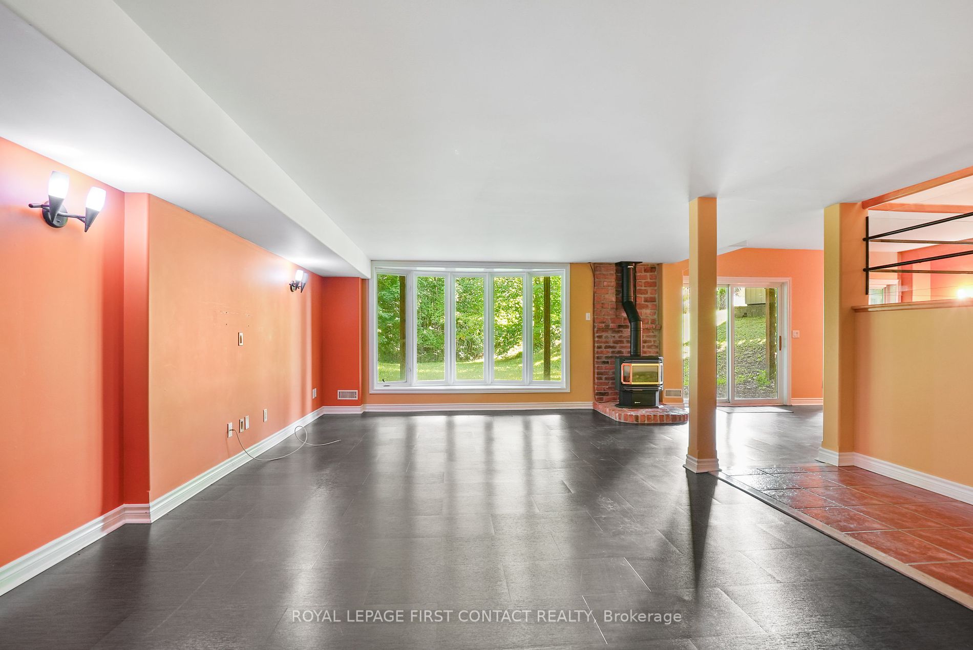 29 Glenhuron Dr