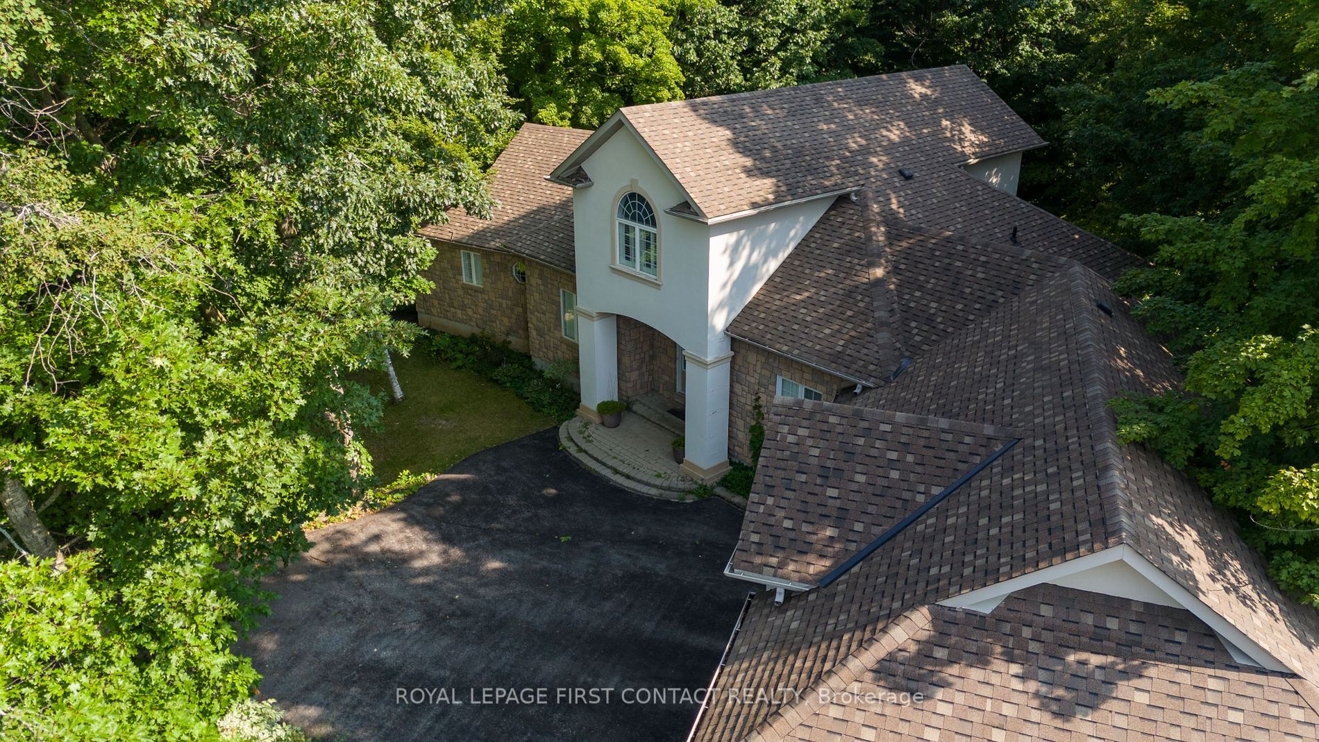 29 Glenhuron Dr