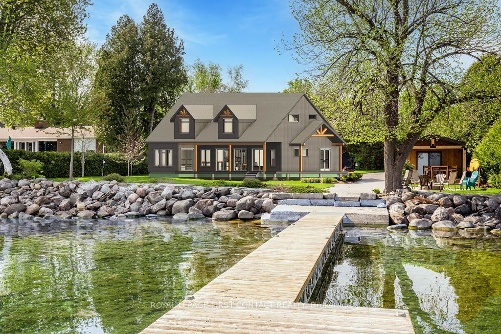 81 Parkside Dr