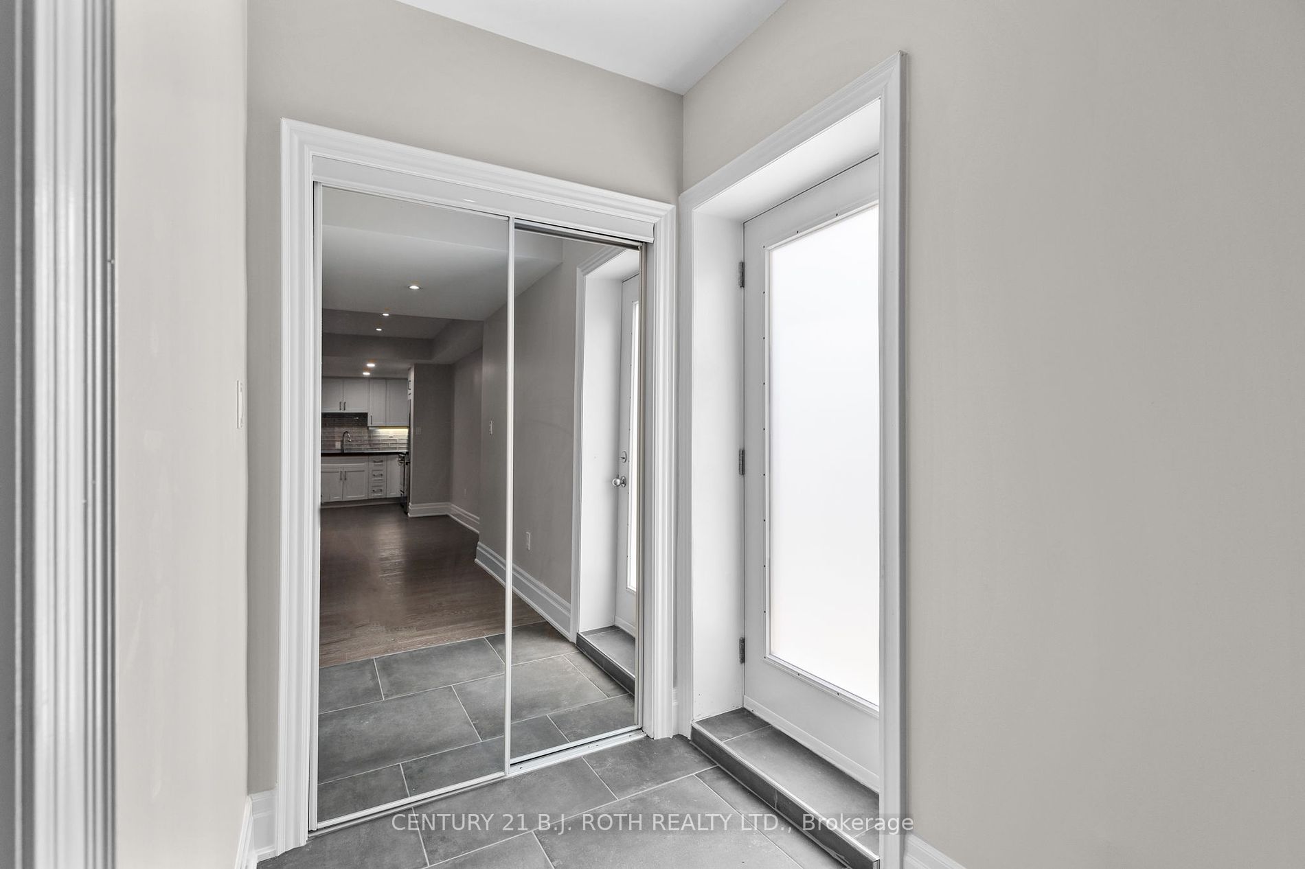 3 Cameron St