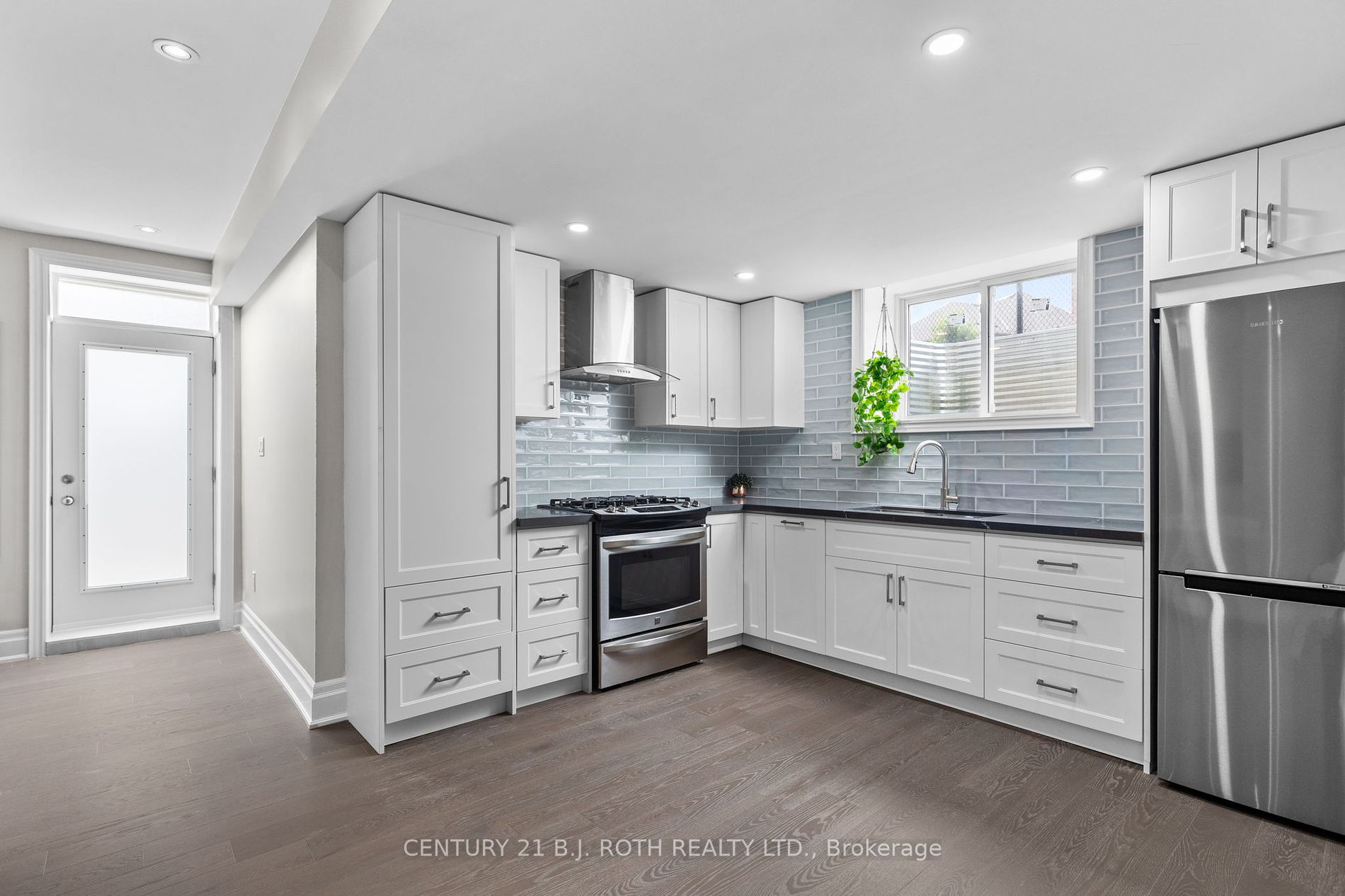 3 Cameron St