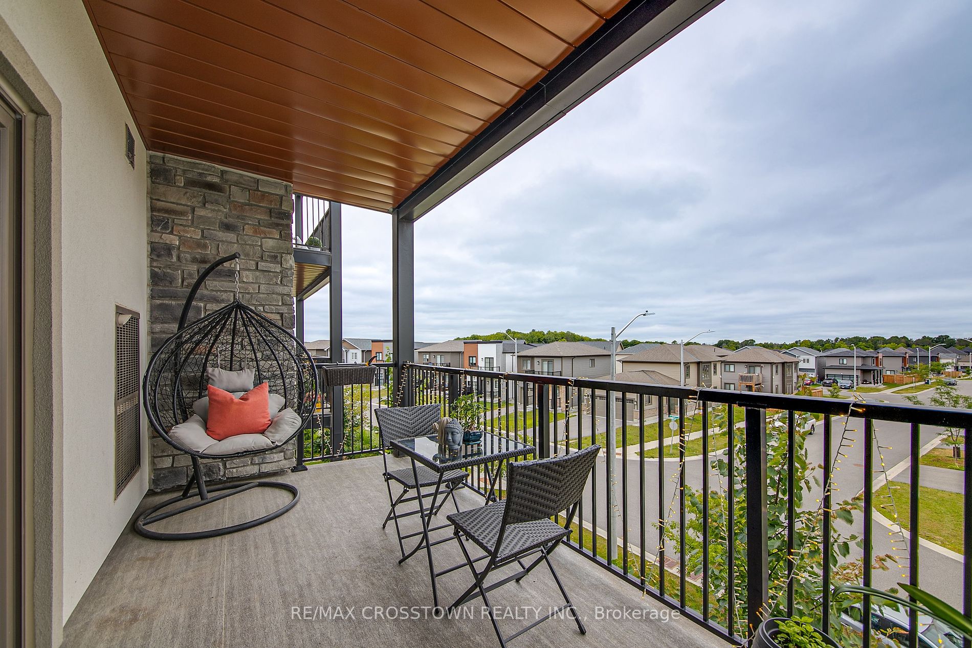 54 Koda St, #208