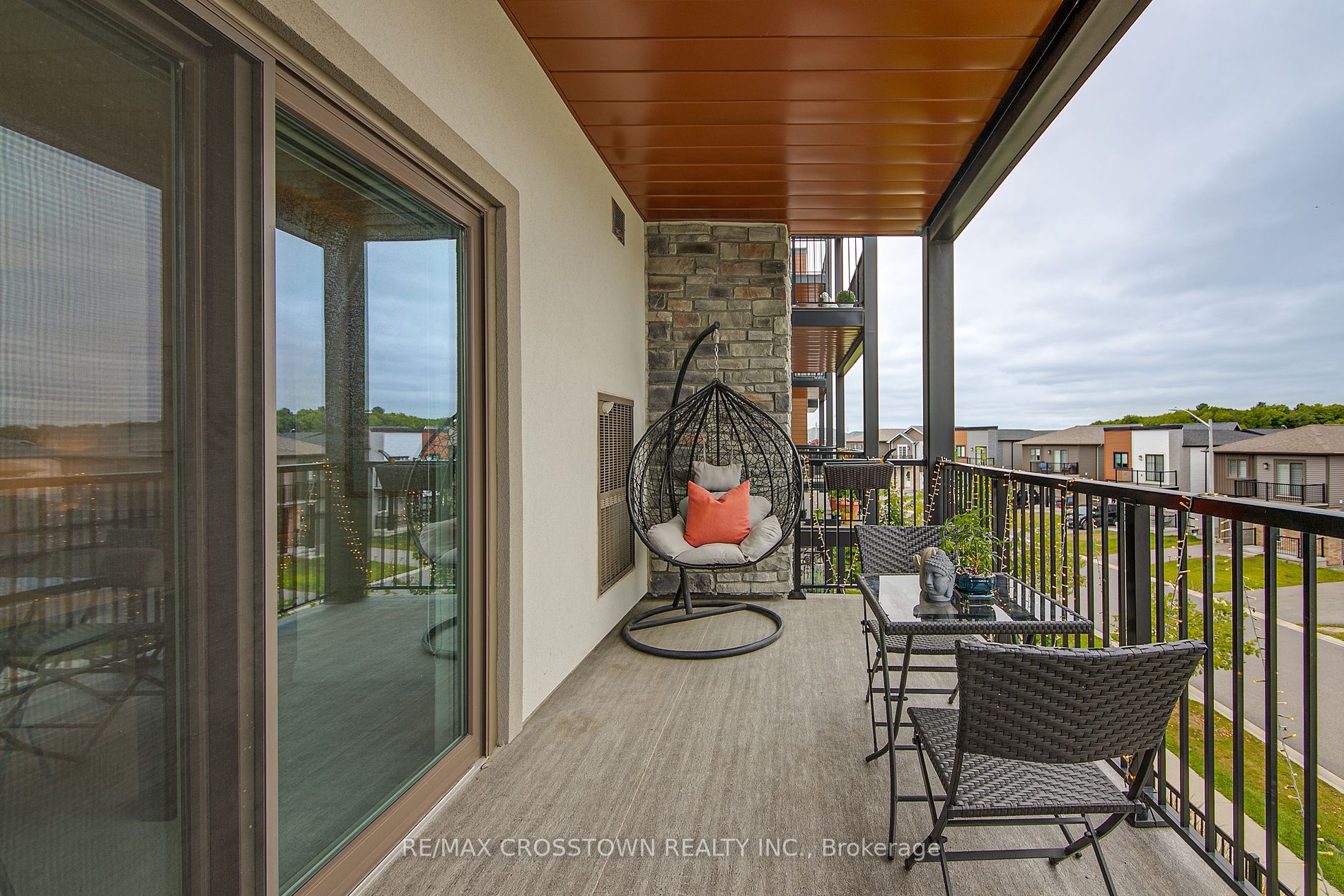 54 Koda St, #208