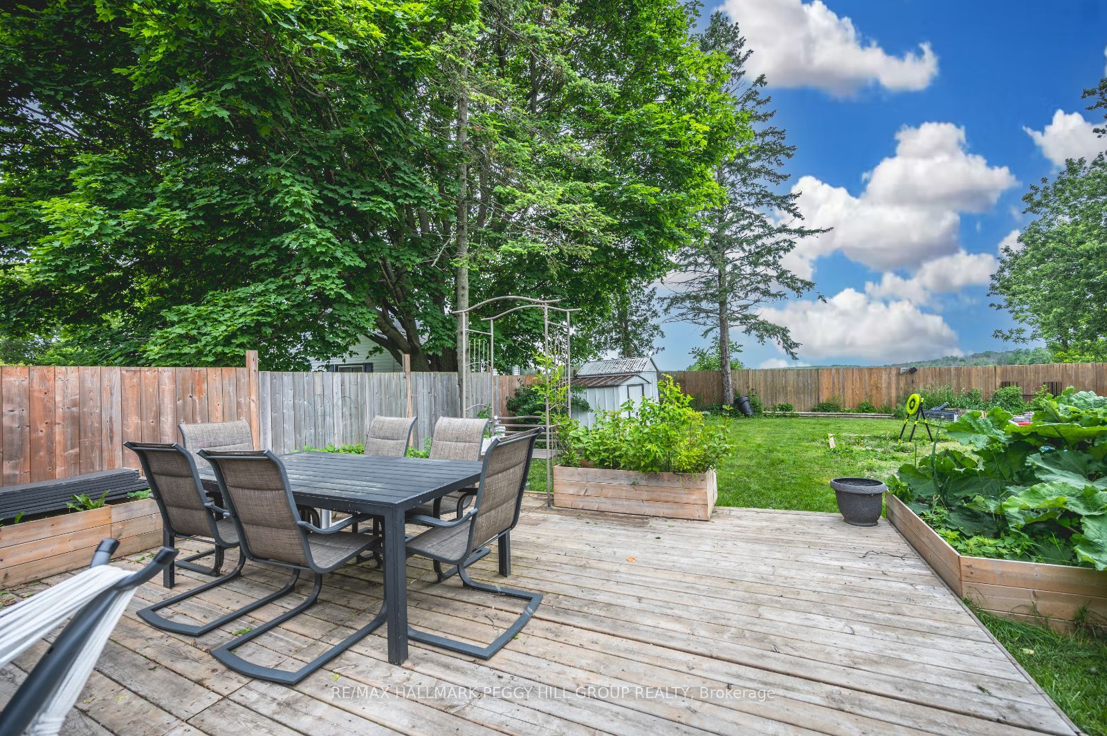 1556 Flos Rd 4 W