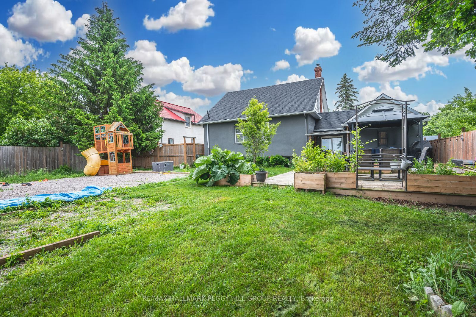 1556 Flos Rd 4 W
