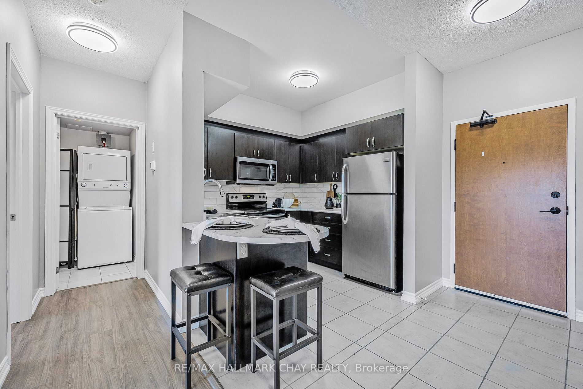 720 Yonge Street, #309