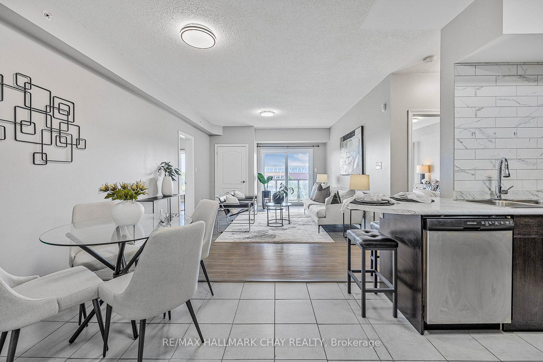 720 Yonge Street, #309