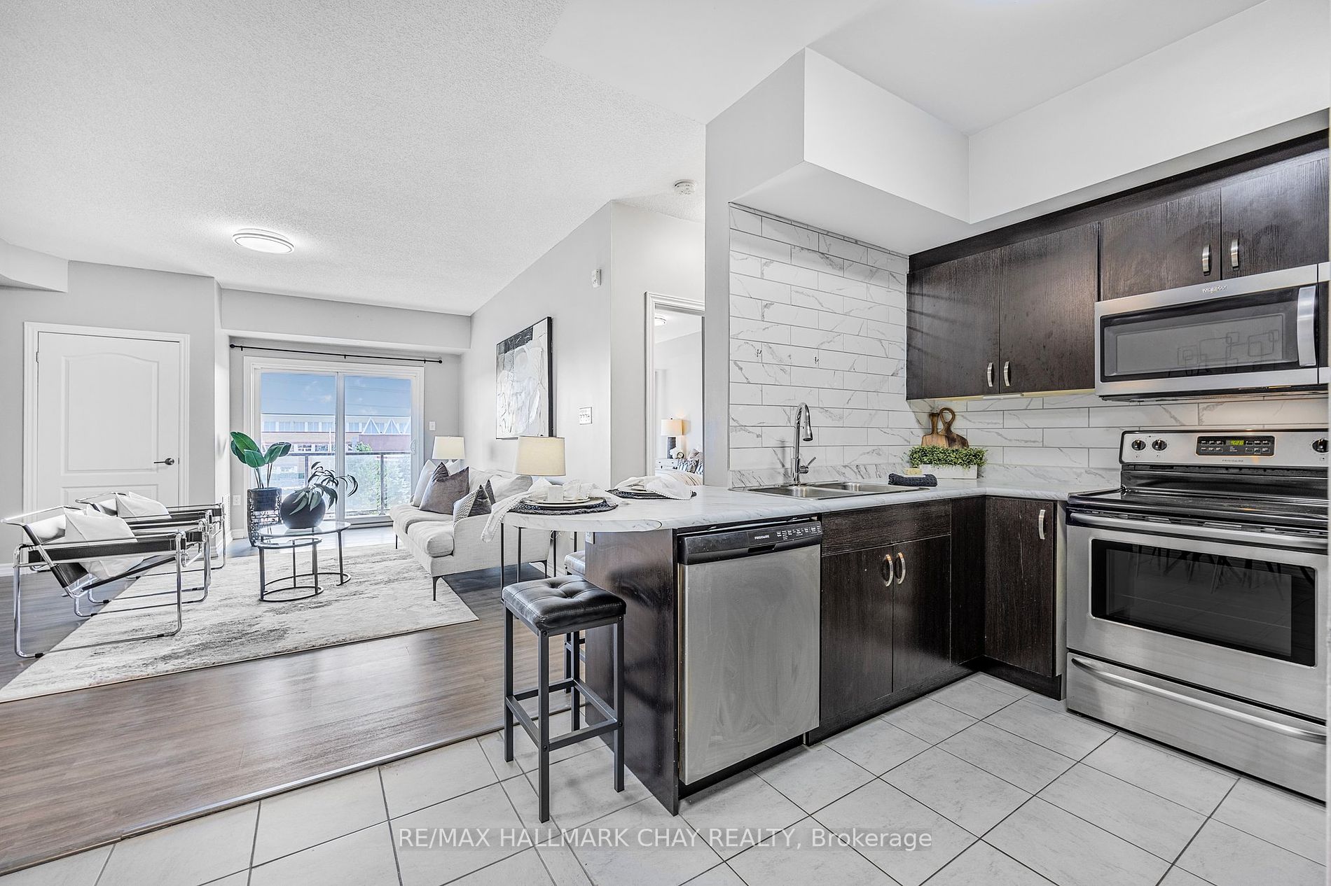 720 Yonge Street, #309