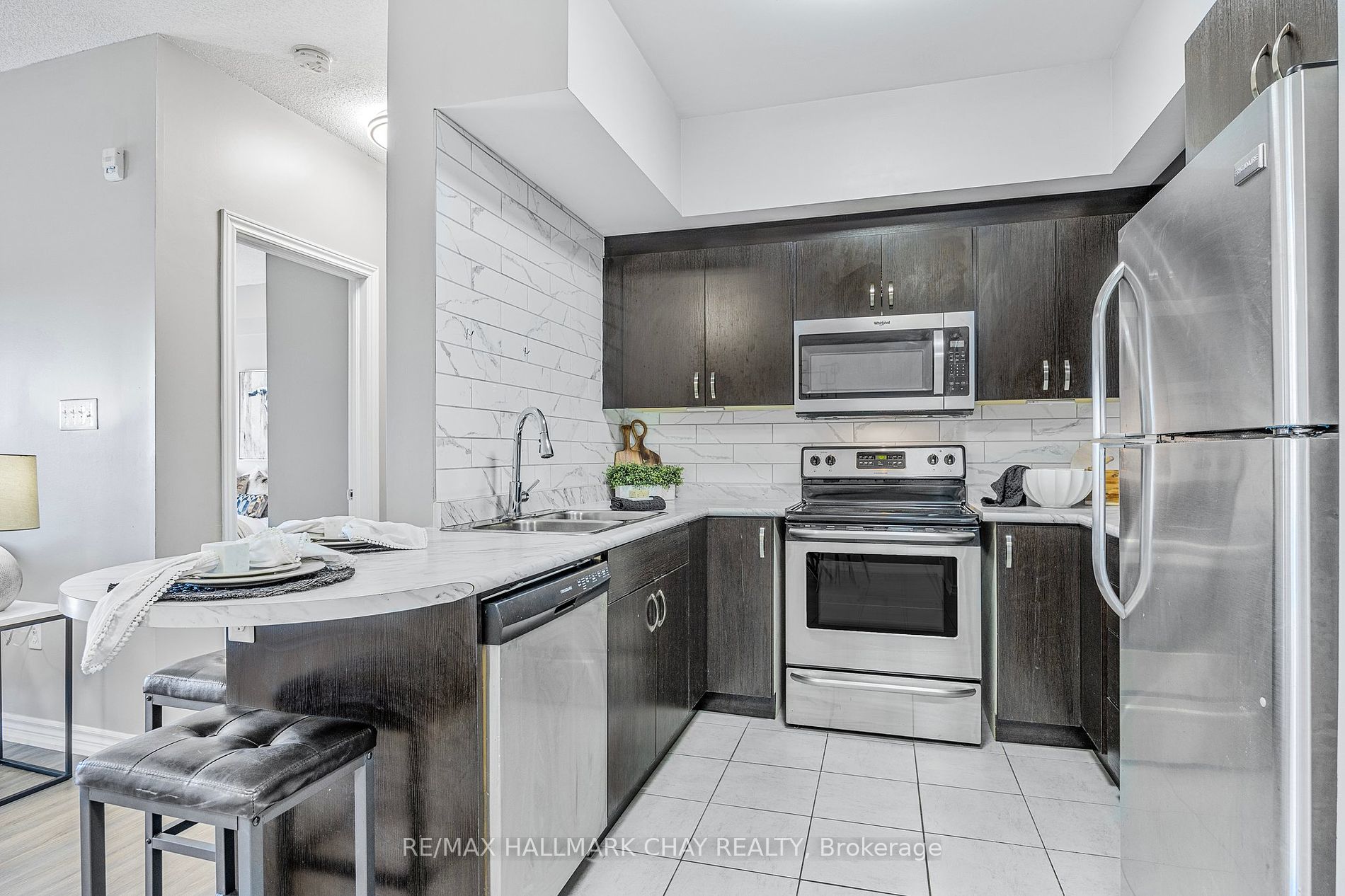 720 Yonge Street, #309