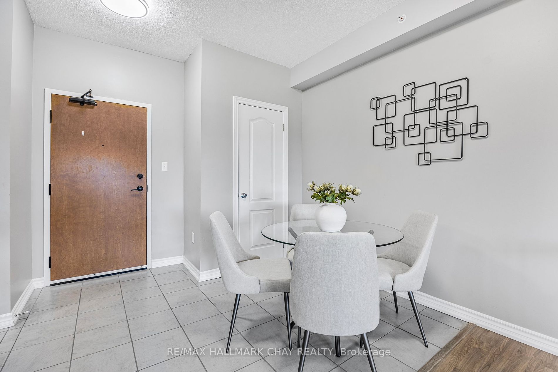 720 Yonge Street, #309