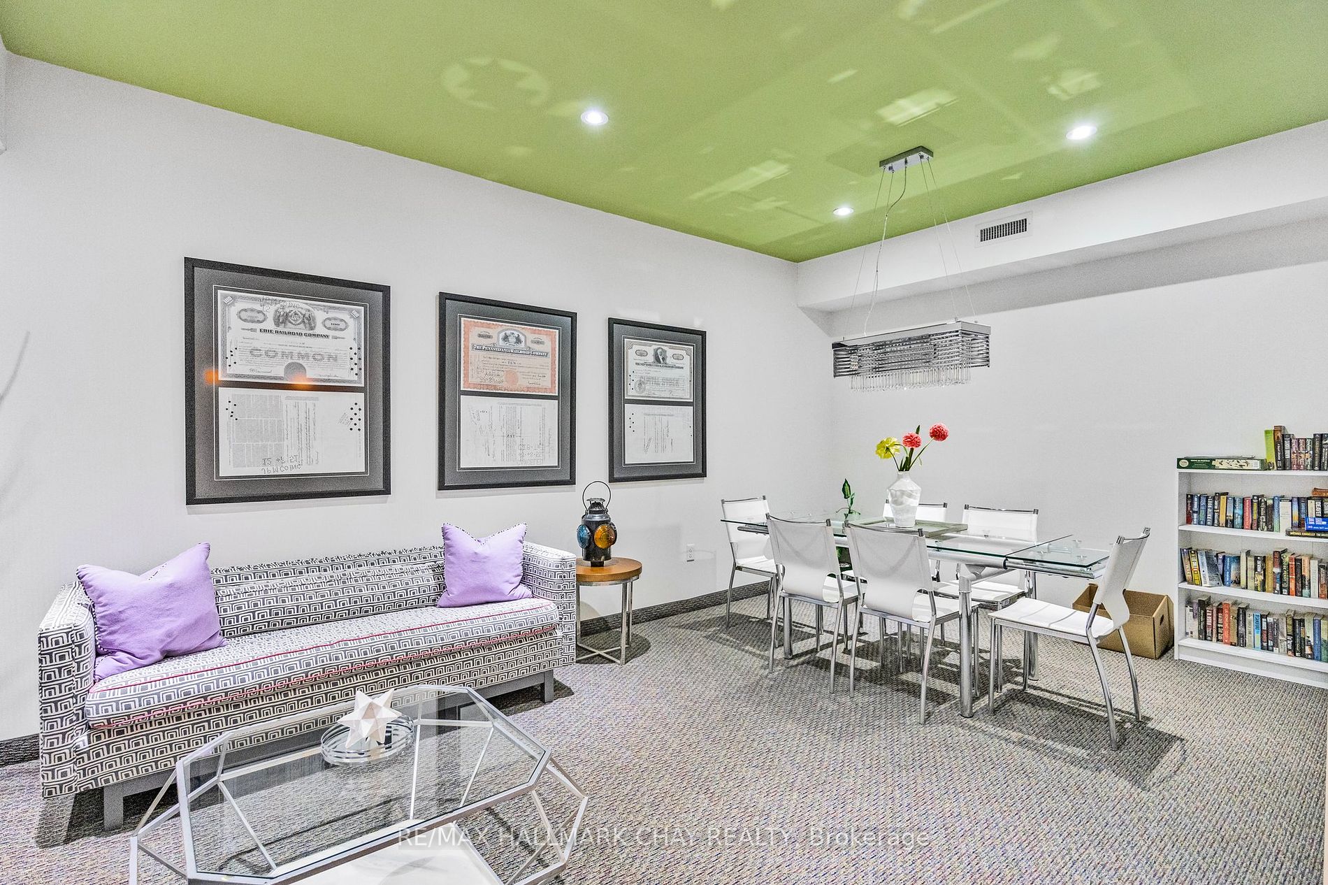 720 Yonge Street, #309