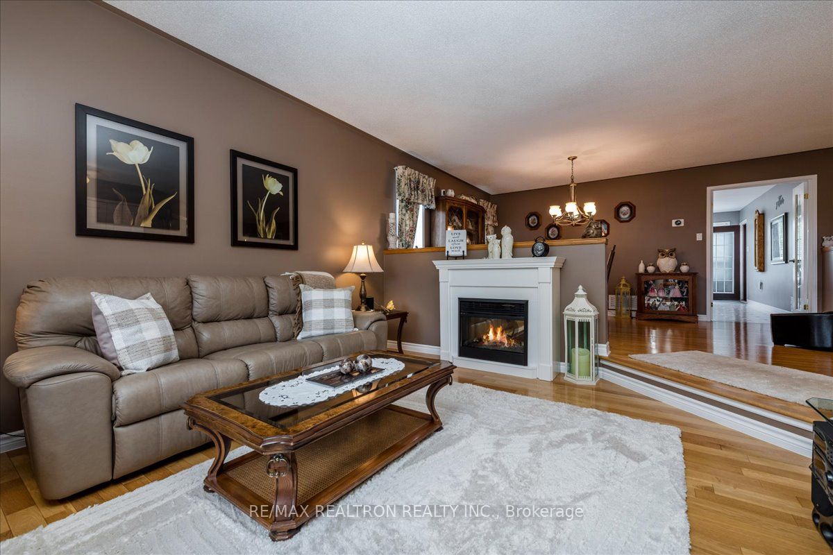 84 Kingsridge Rd