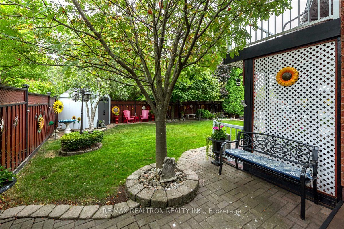 84 Kingsridge Rd