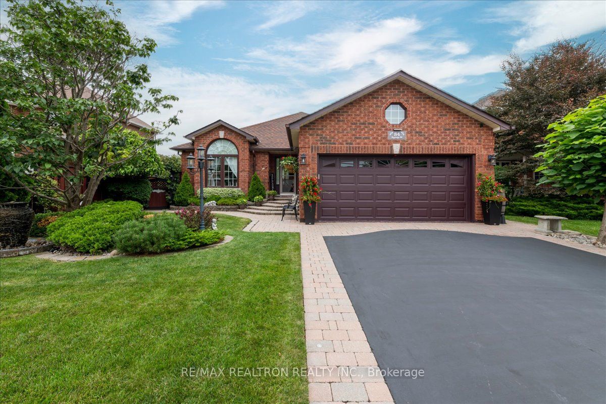 84 Kingsridge Rd