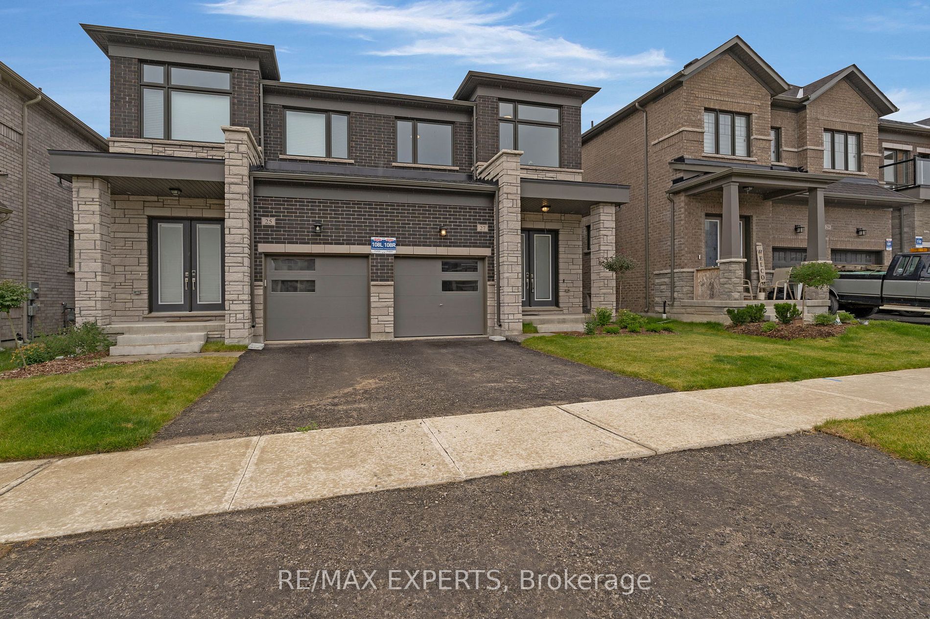 27 Sweet Cicely St
