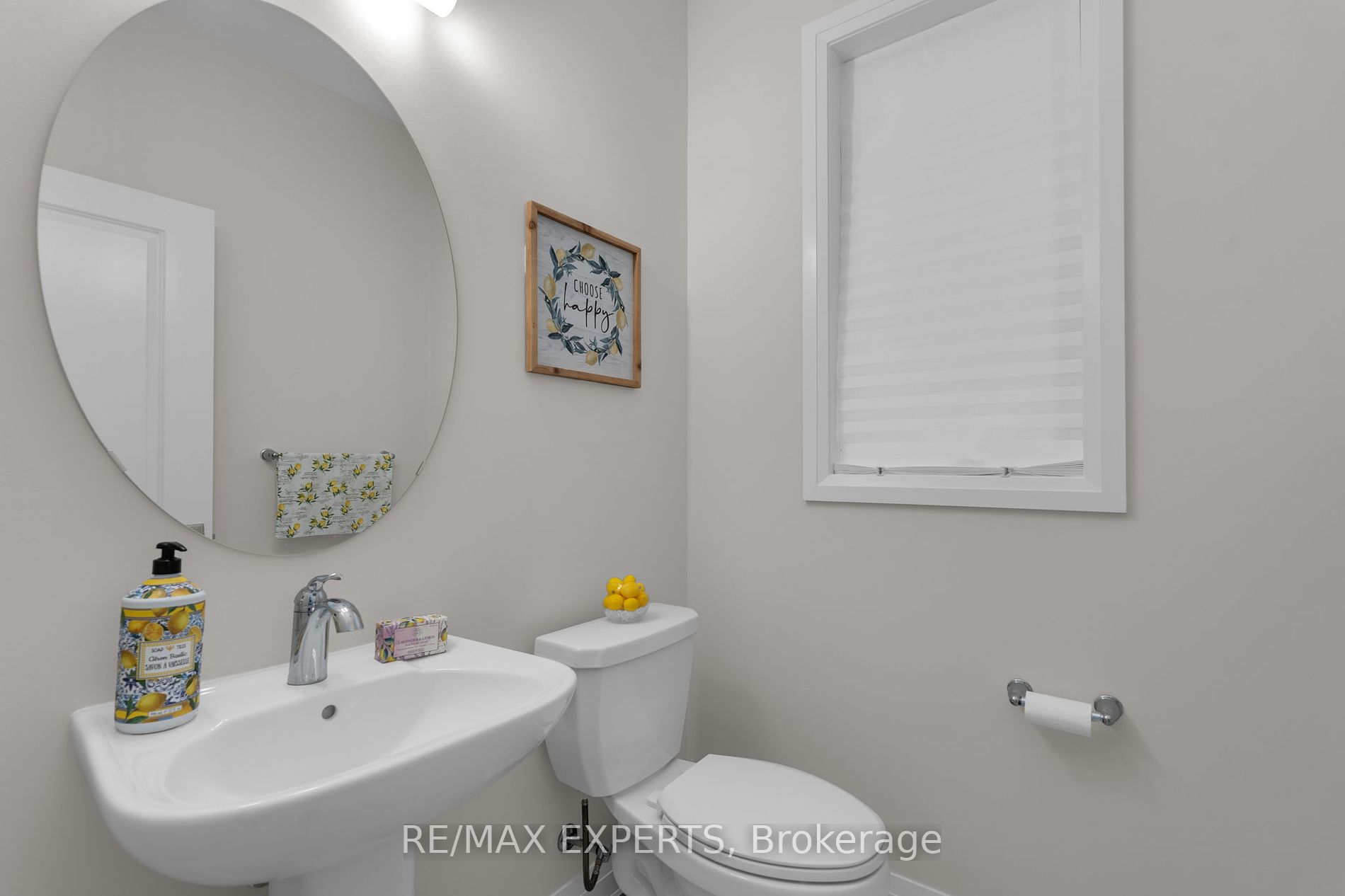 27 Sweet Cicely St