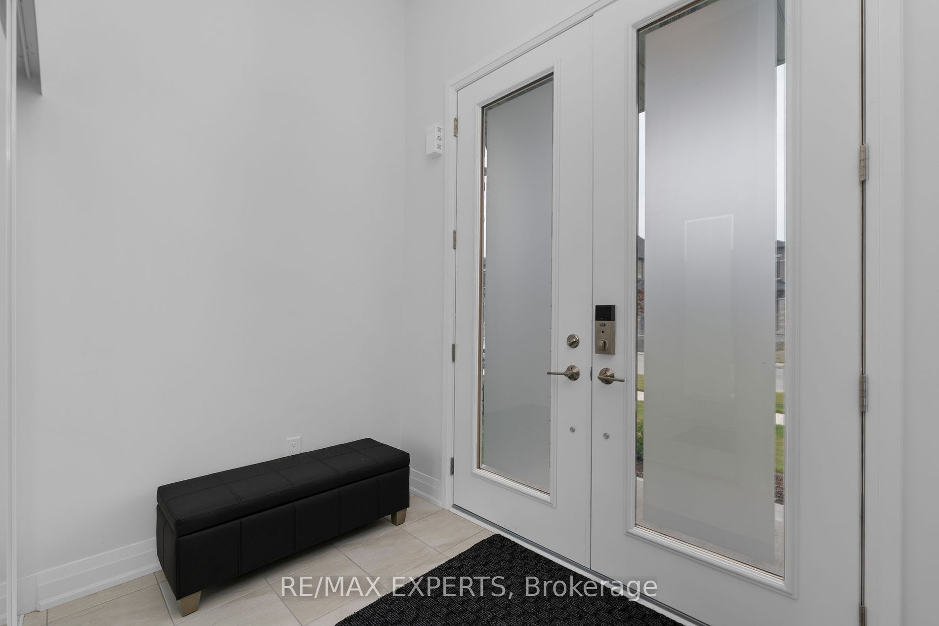 27 Sweet Cicely St