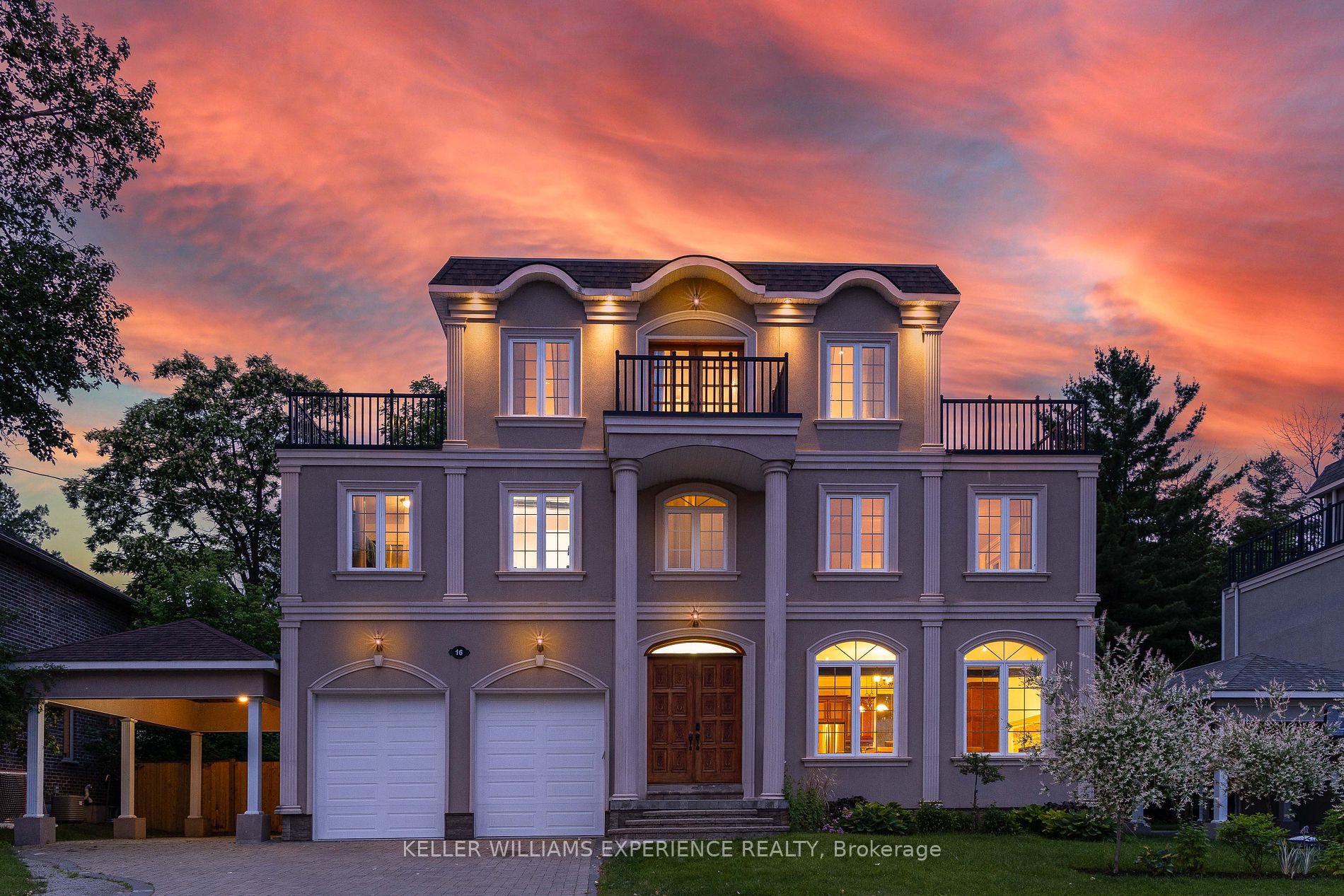 16 GRAY Lane