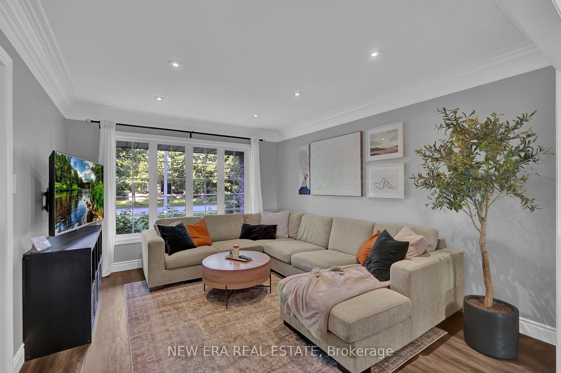 47 Northview Crescent