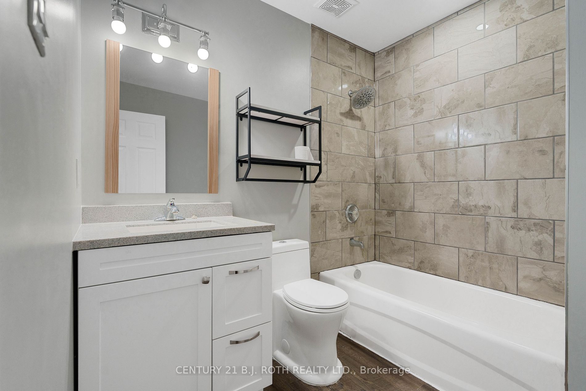 361 GEORGIAN Drive, #LOWER