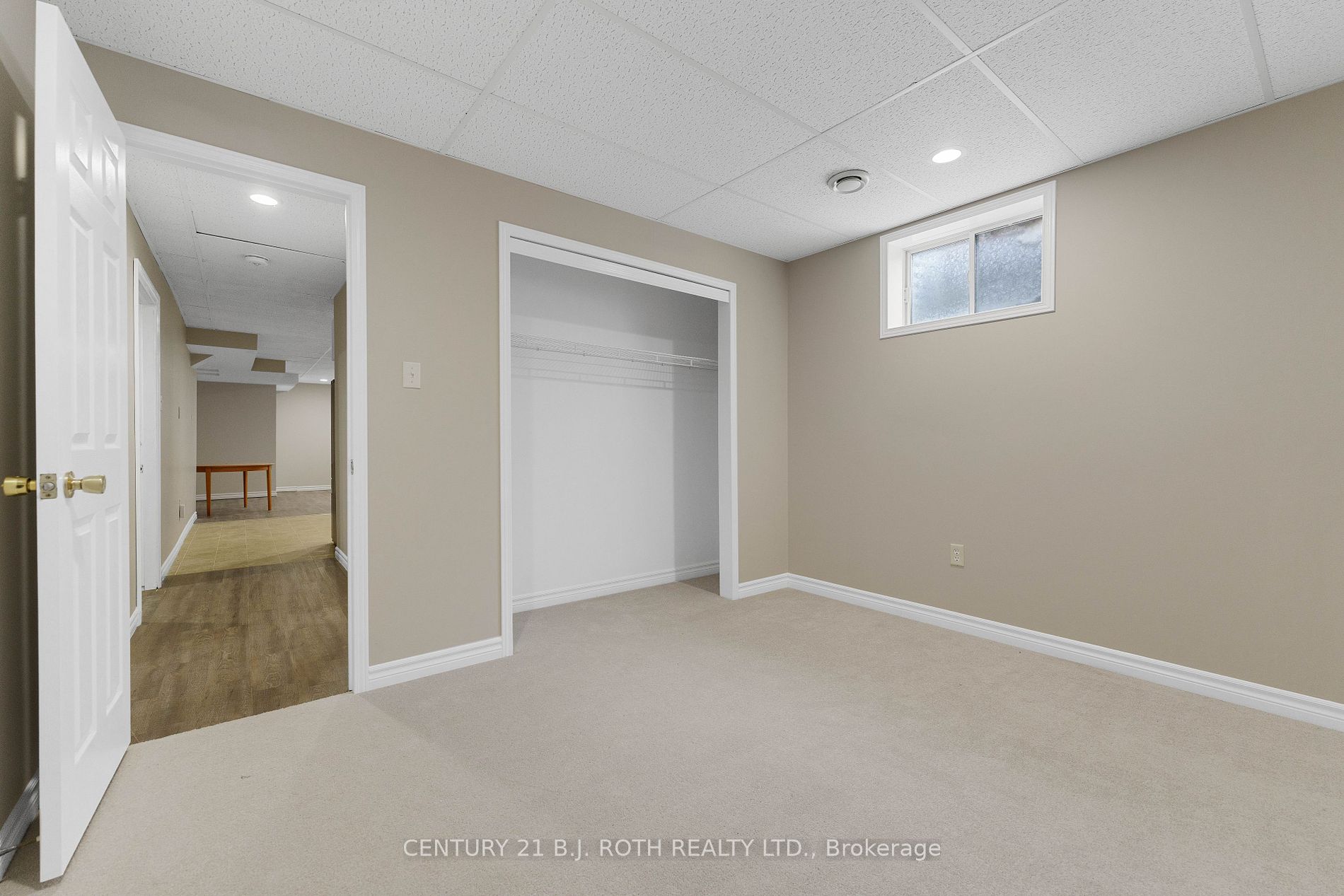 361 GEORGIAN Drive, #LOWER