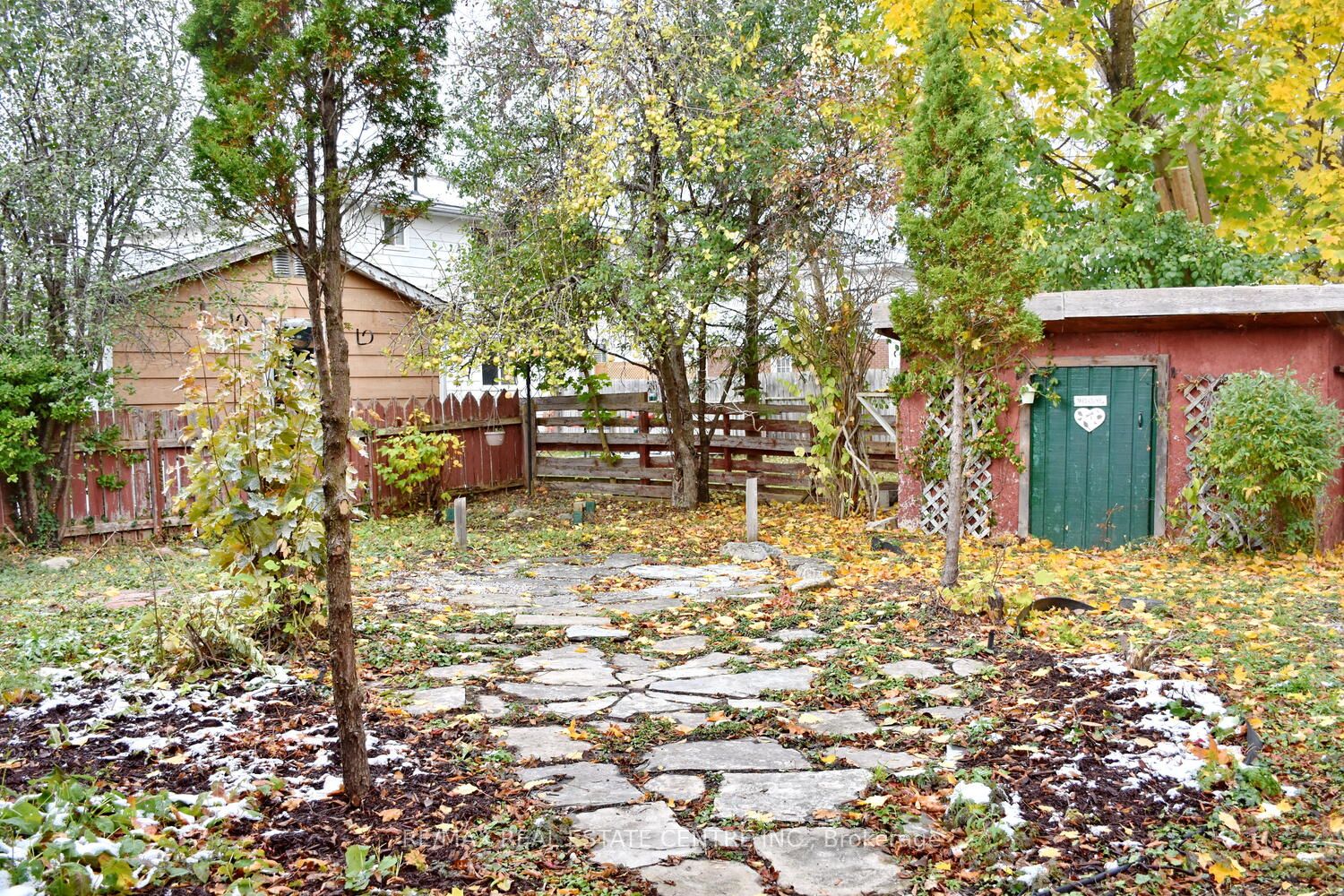 78 Gibbard Cres