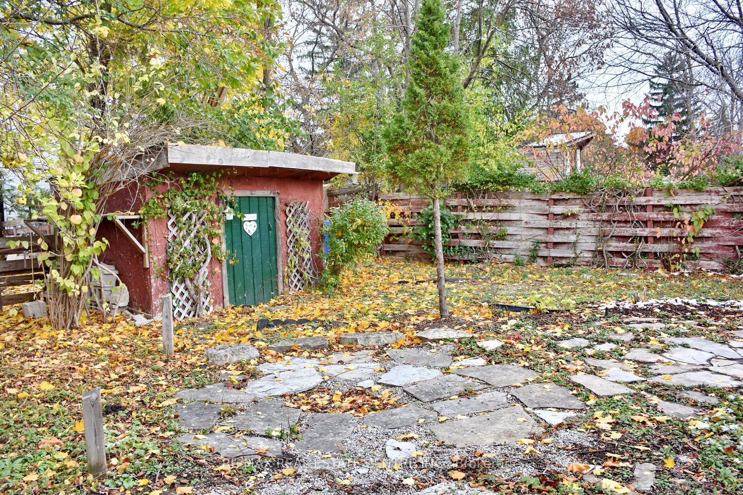 78 Gibbard Cres