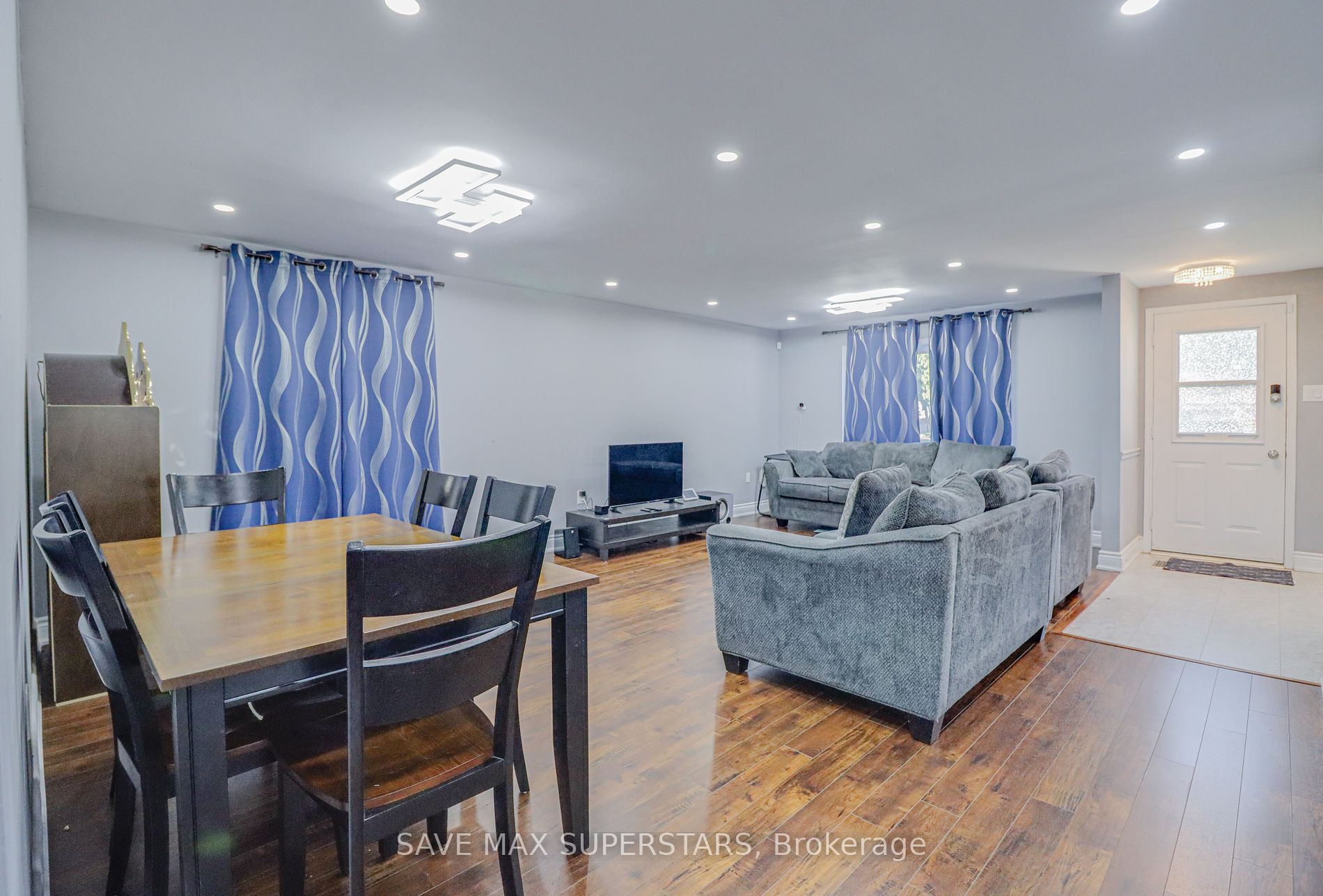 27 Maitland Dr