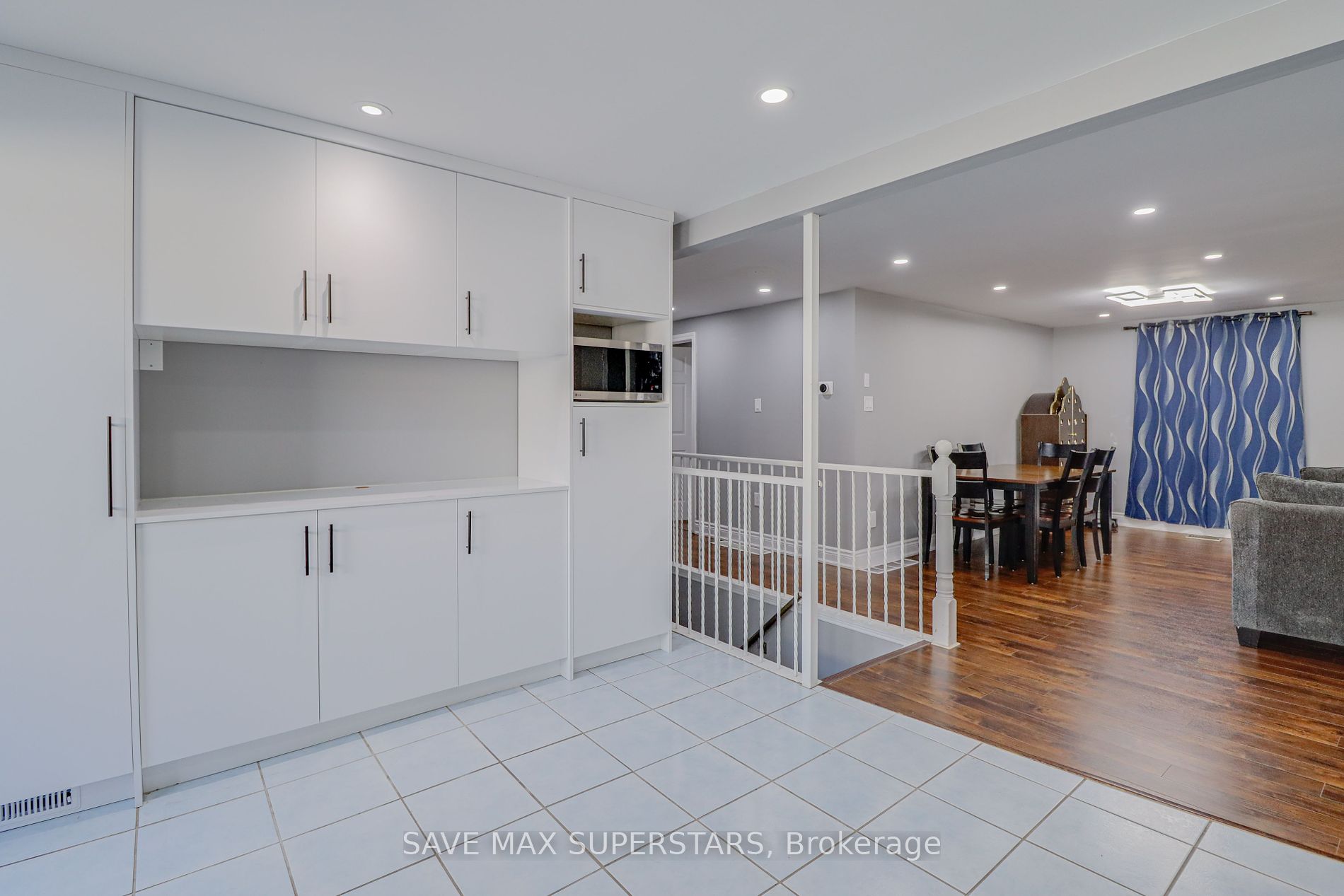 27 Maitland Dr