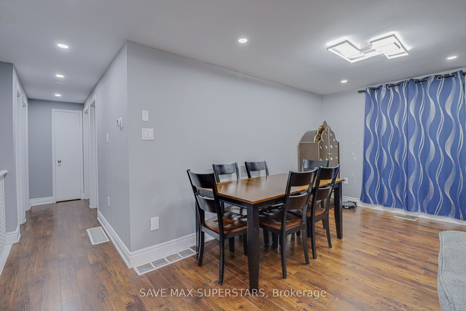 27 Maitland Dr