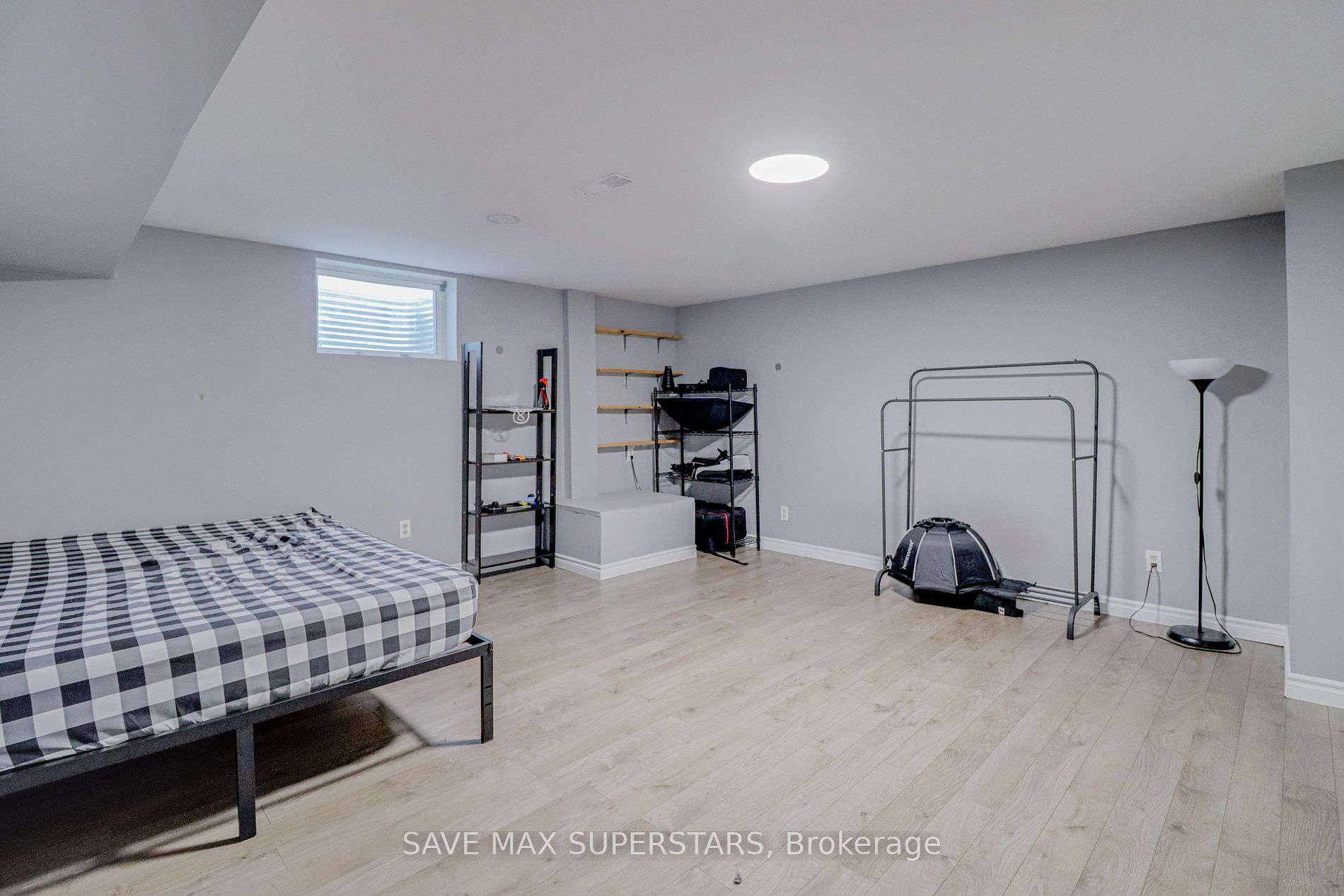 27 Maitland Dr