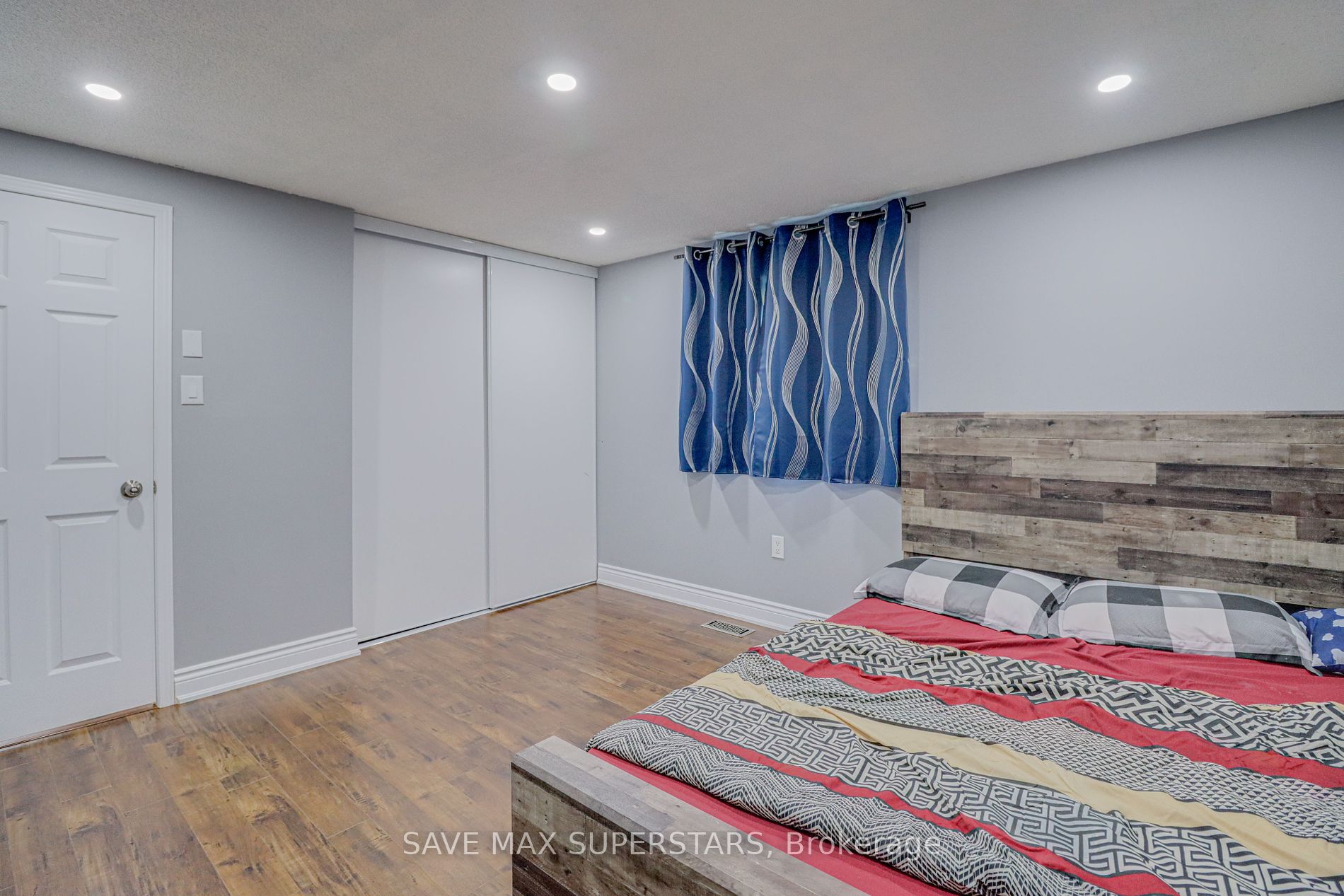 27 Maitland Dr