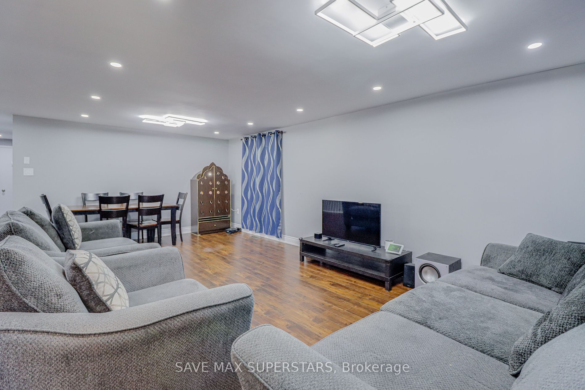 27 Maitland Dr