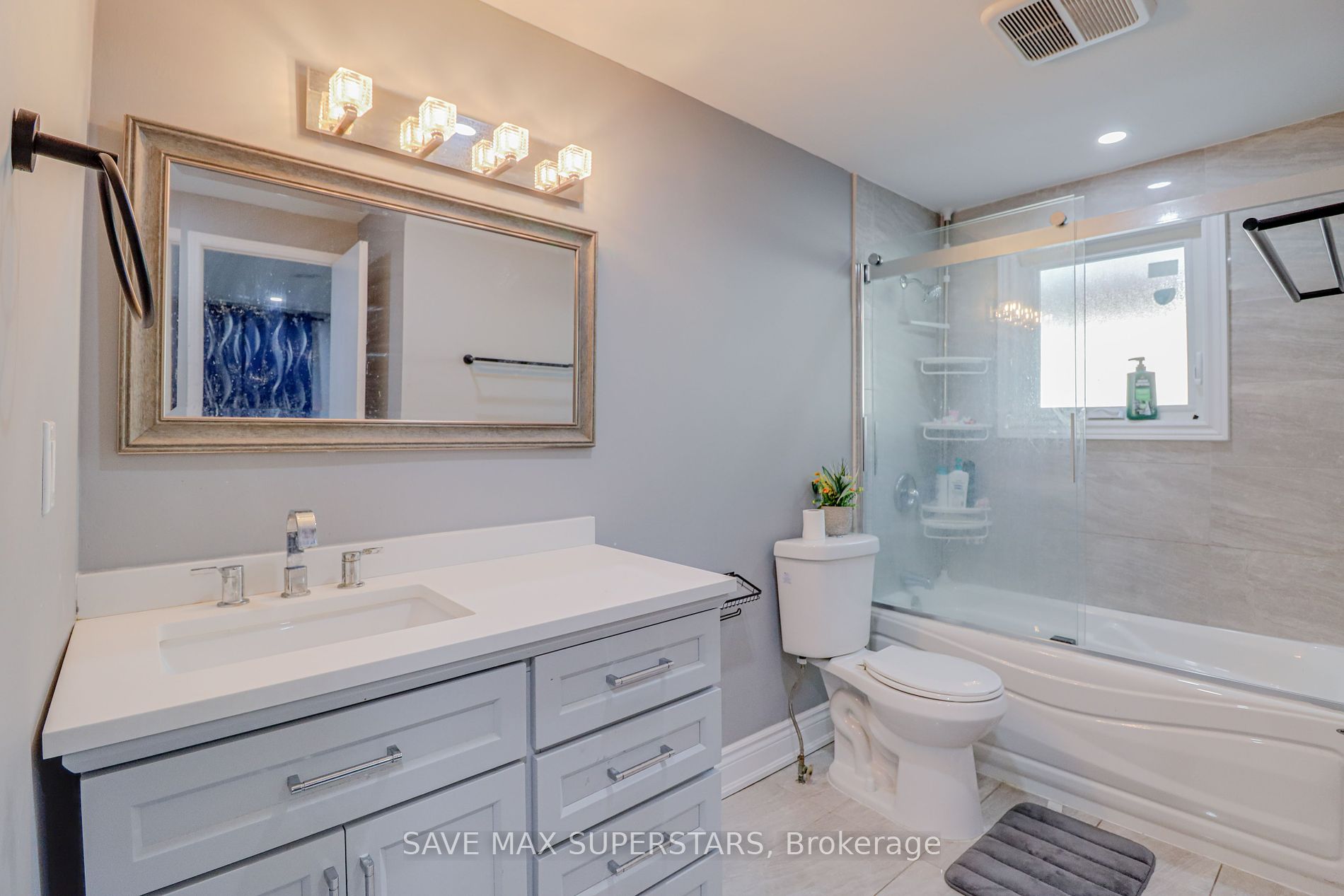 27 Maitland Dr