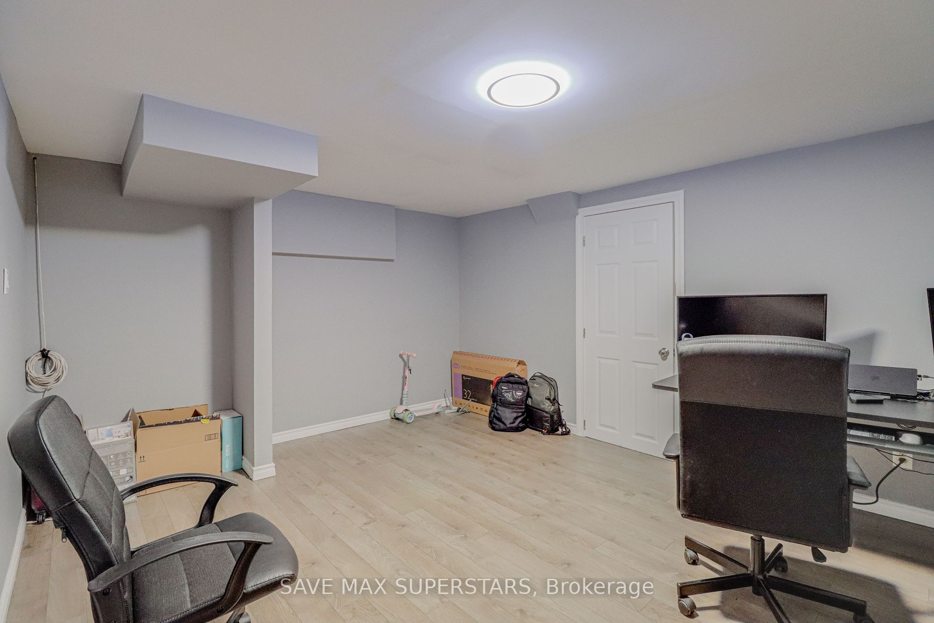 27 Maitland Dr