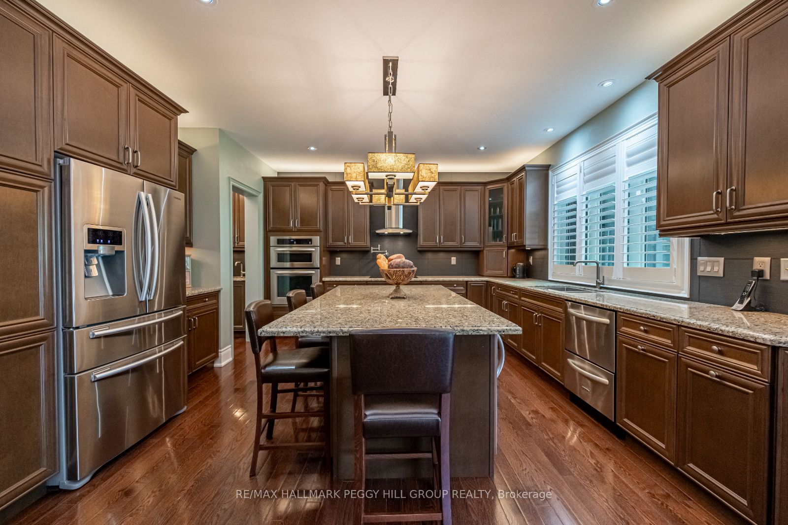 31 Plunkett Crt