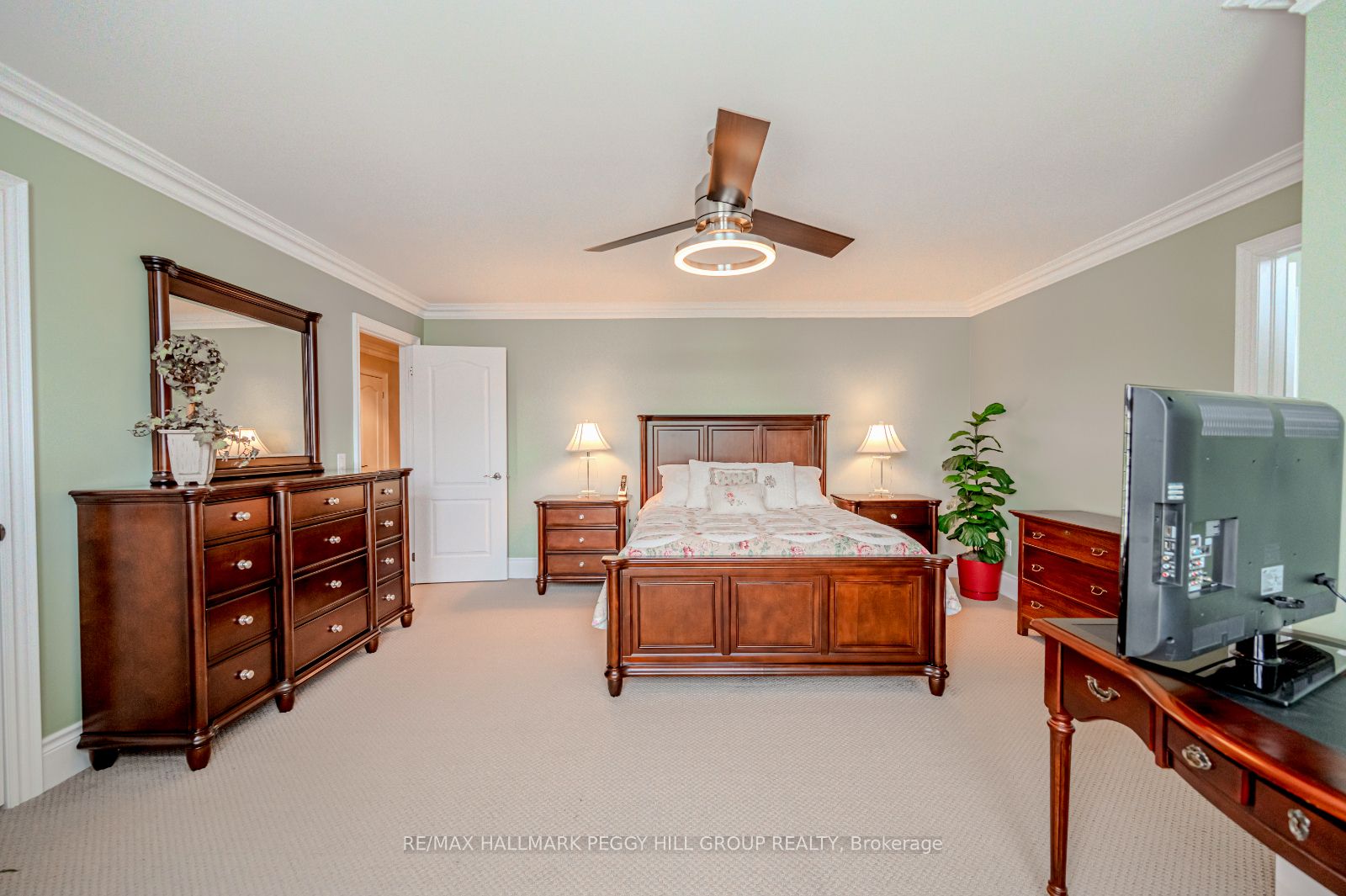 31 Plunkett Crt
