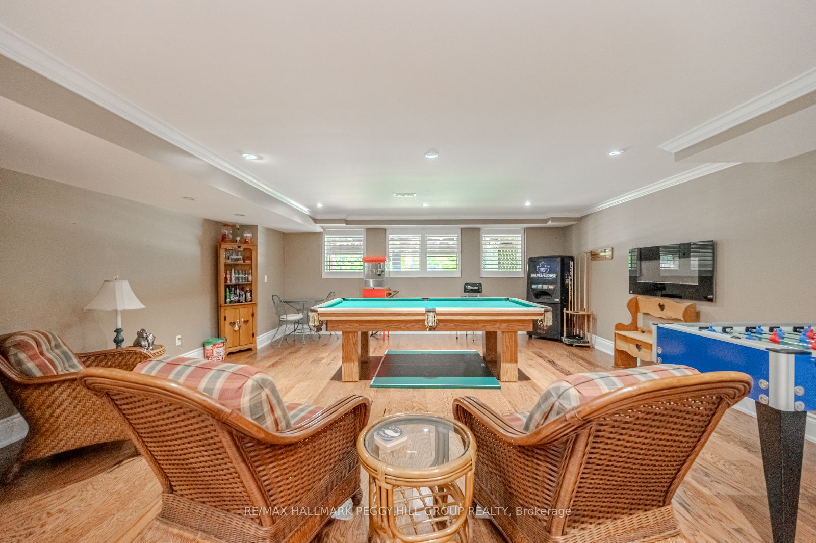 31 Plunkett Crt