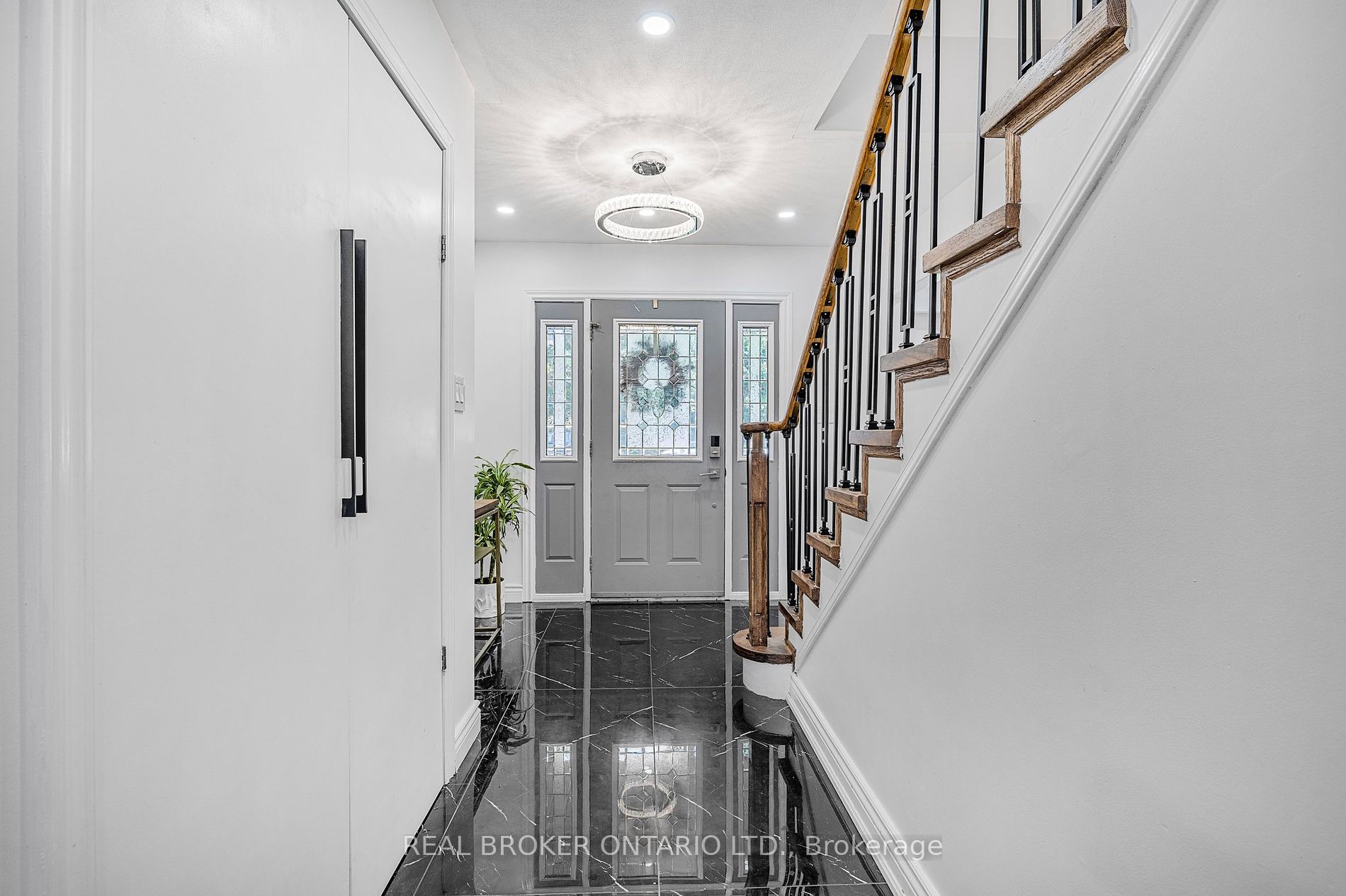 35 Pooles Rd
