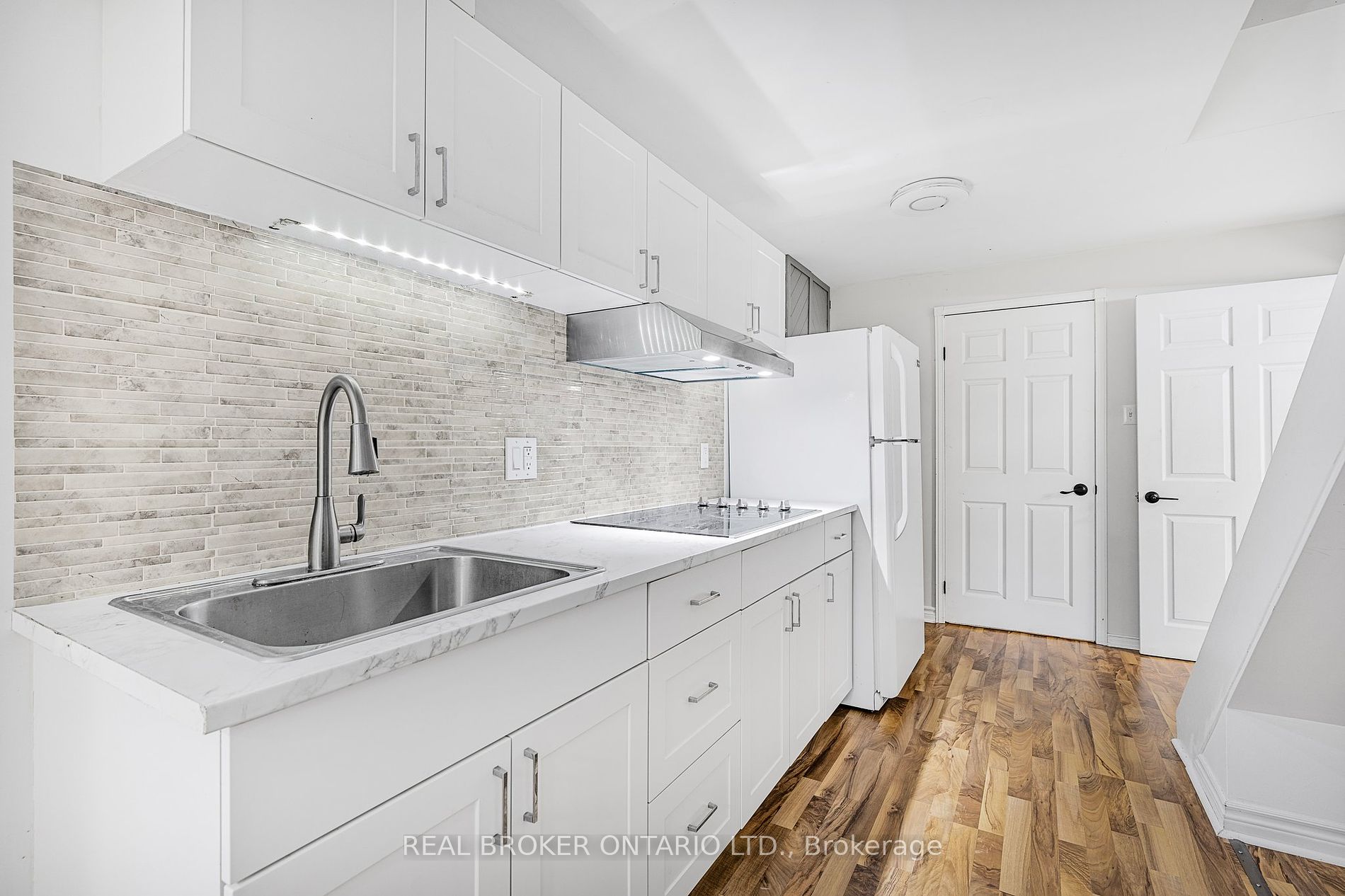35 Pooles Rd