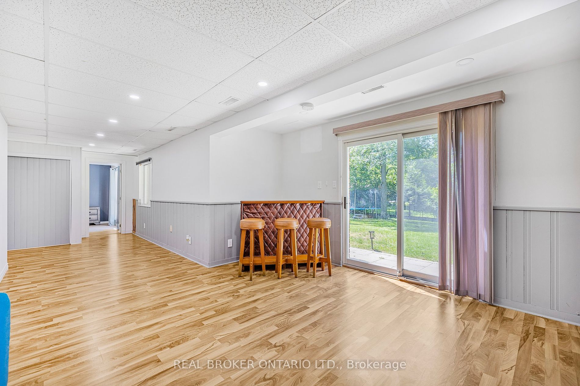 35 Pooles Rd
