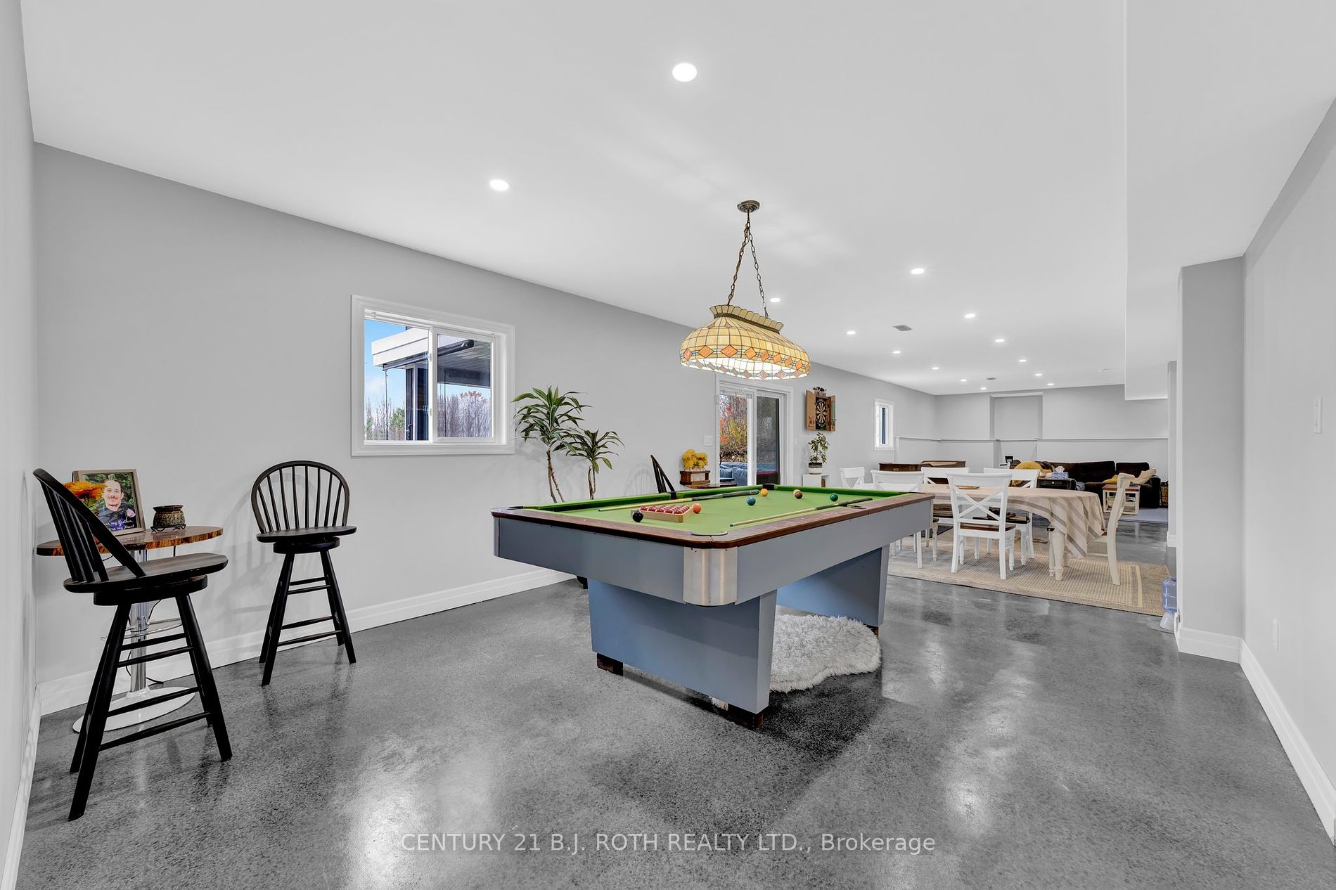 2775 Triple Bay Rd