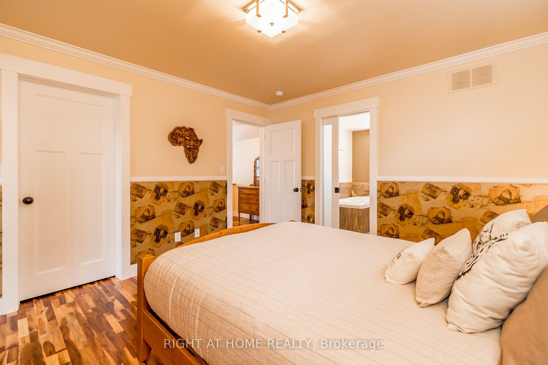 5 Dale Crt