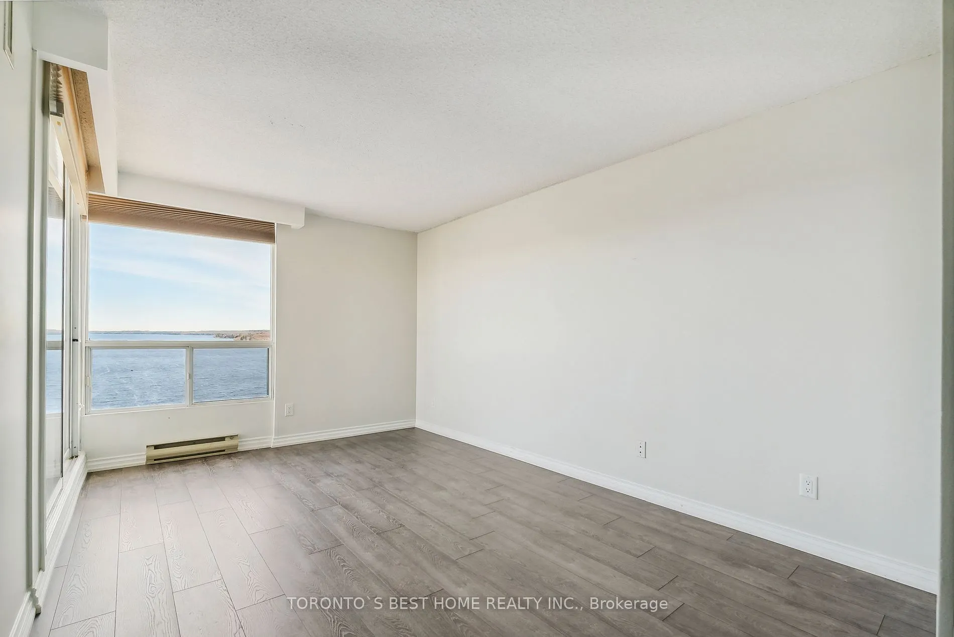 75 Ellen St, #1509