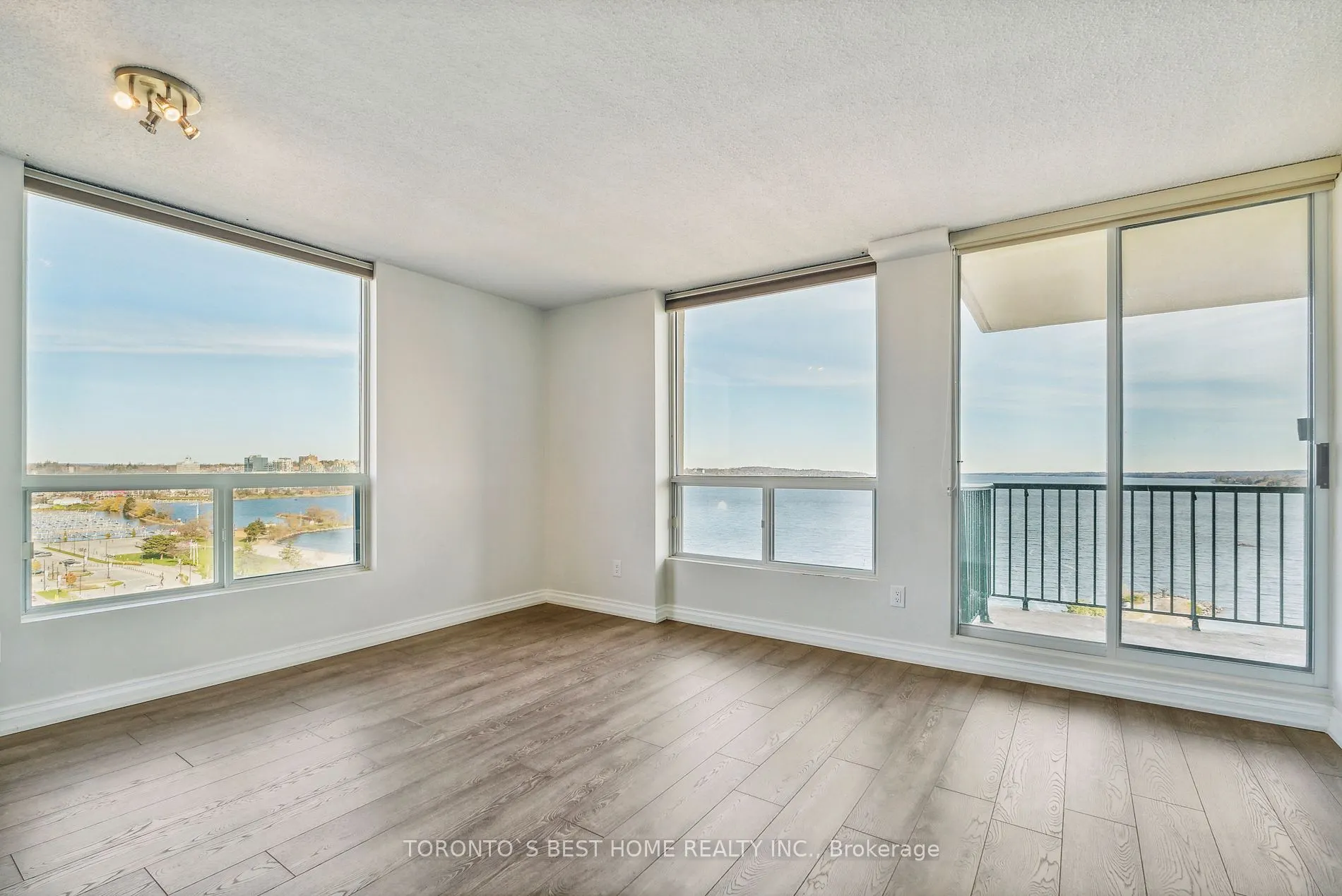 75 Ellen St, #1509