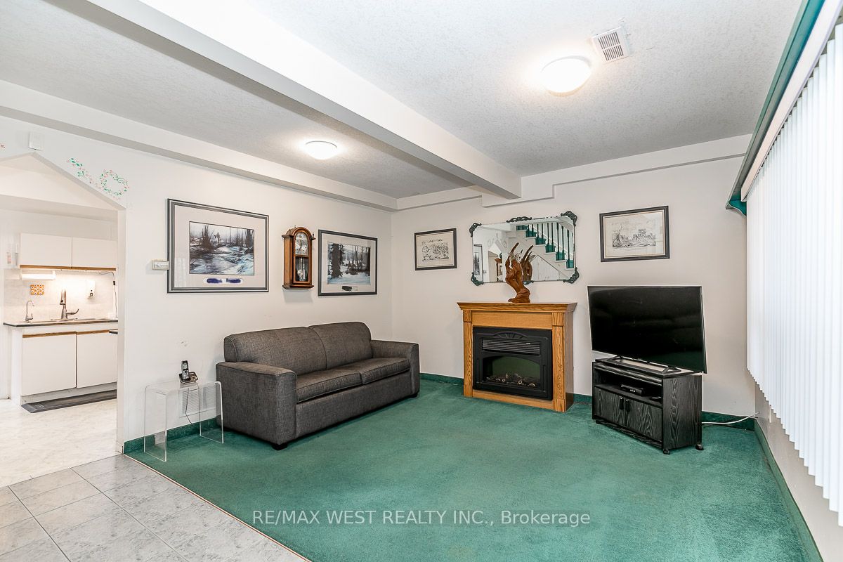 7941 Highway 26