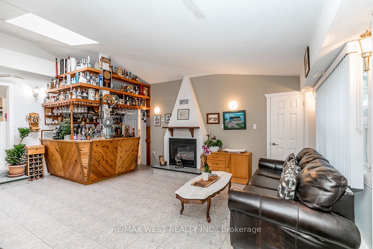 7941 Highway 26