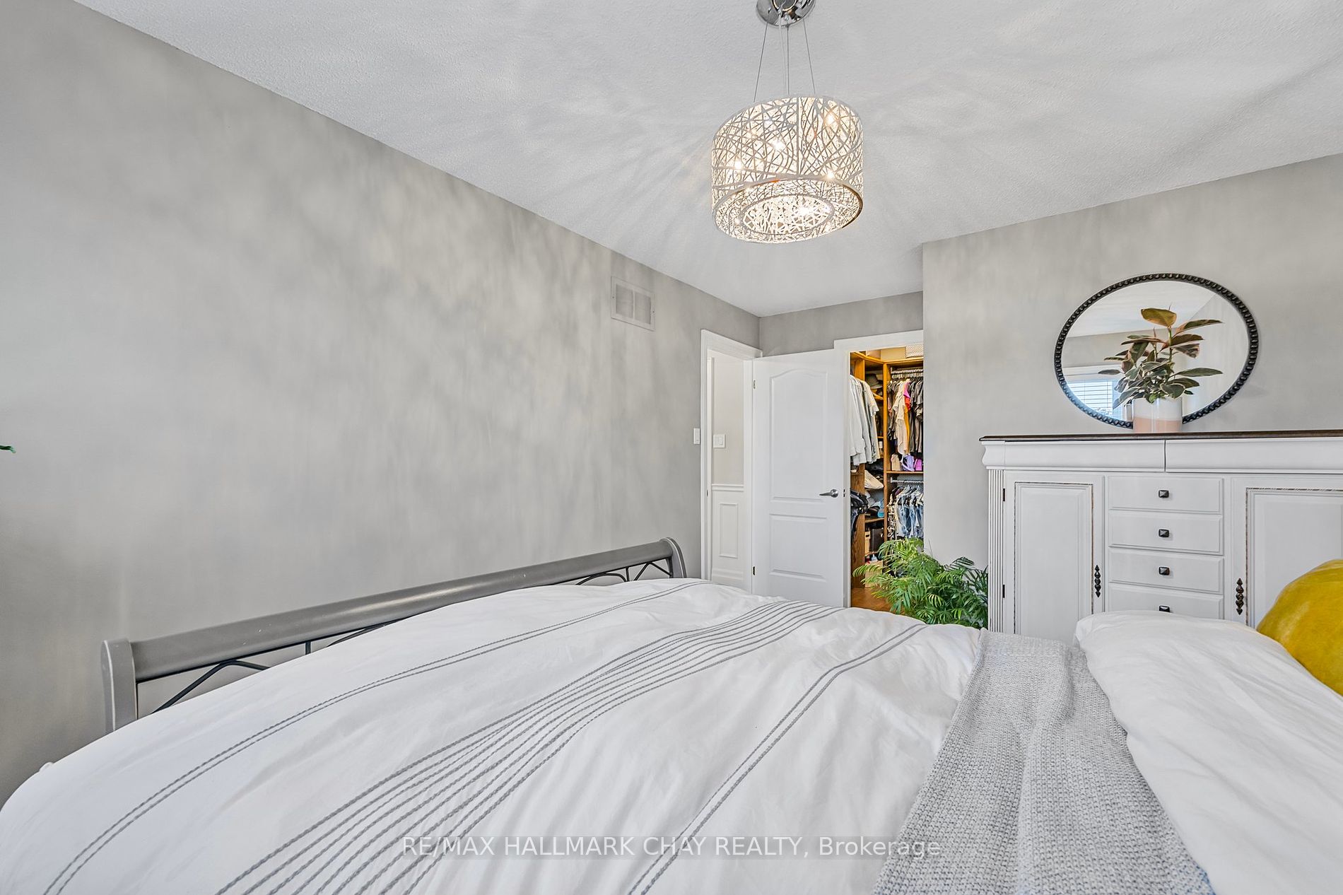 15 Cityview Circ