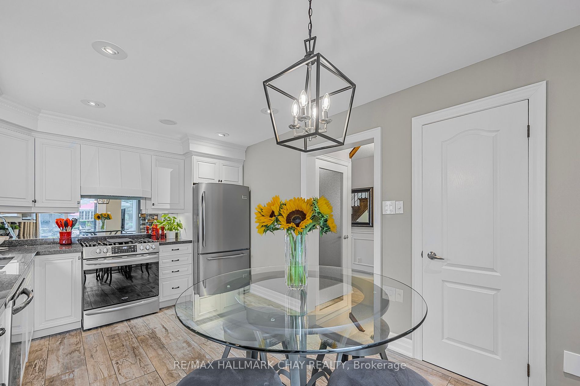 15 Cityview Circ