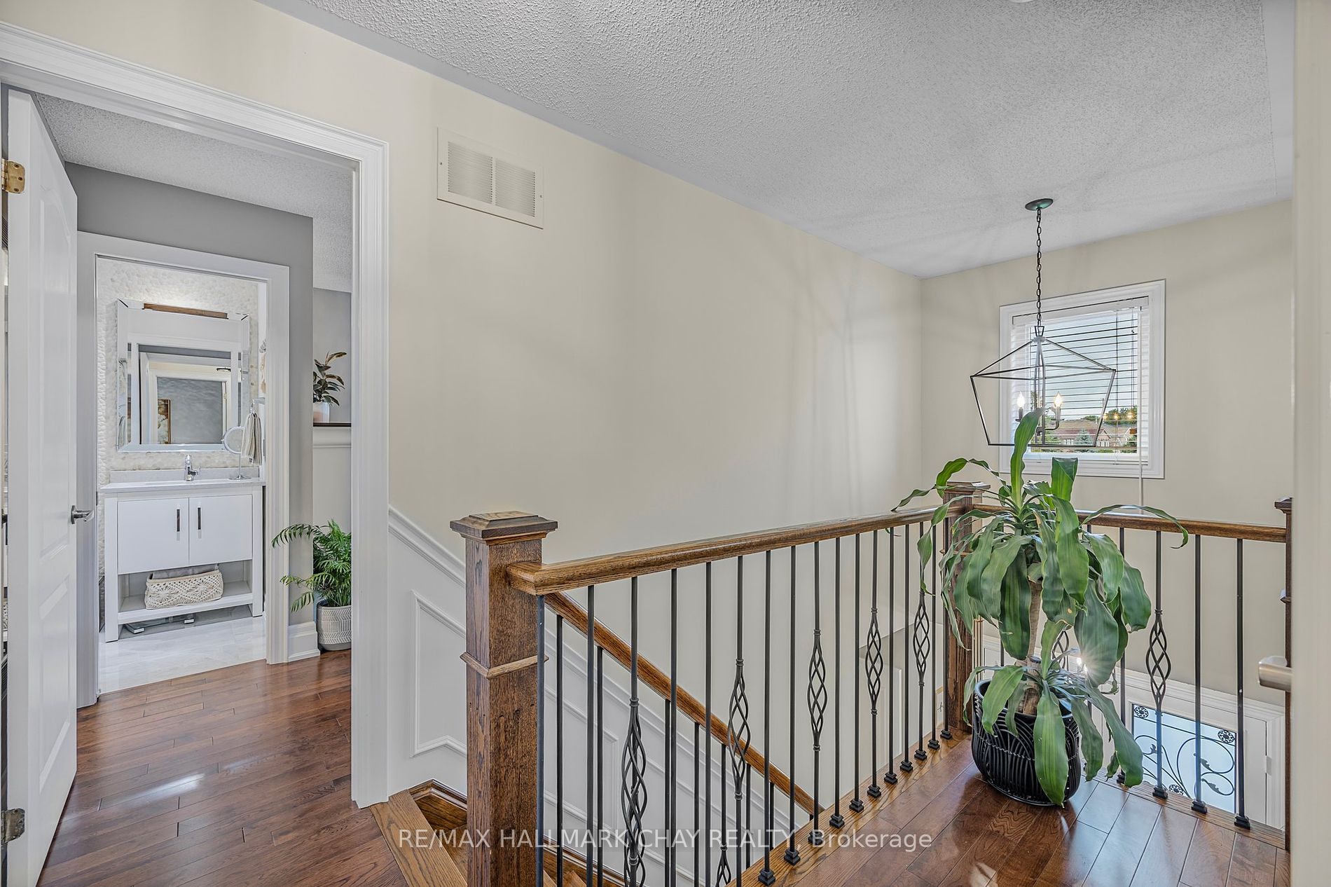15 Cityview Circ